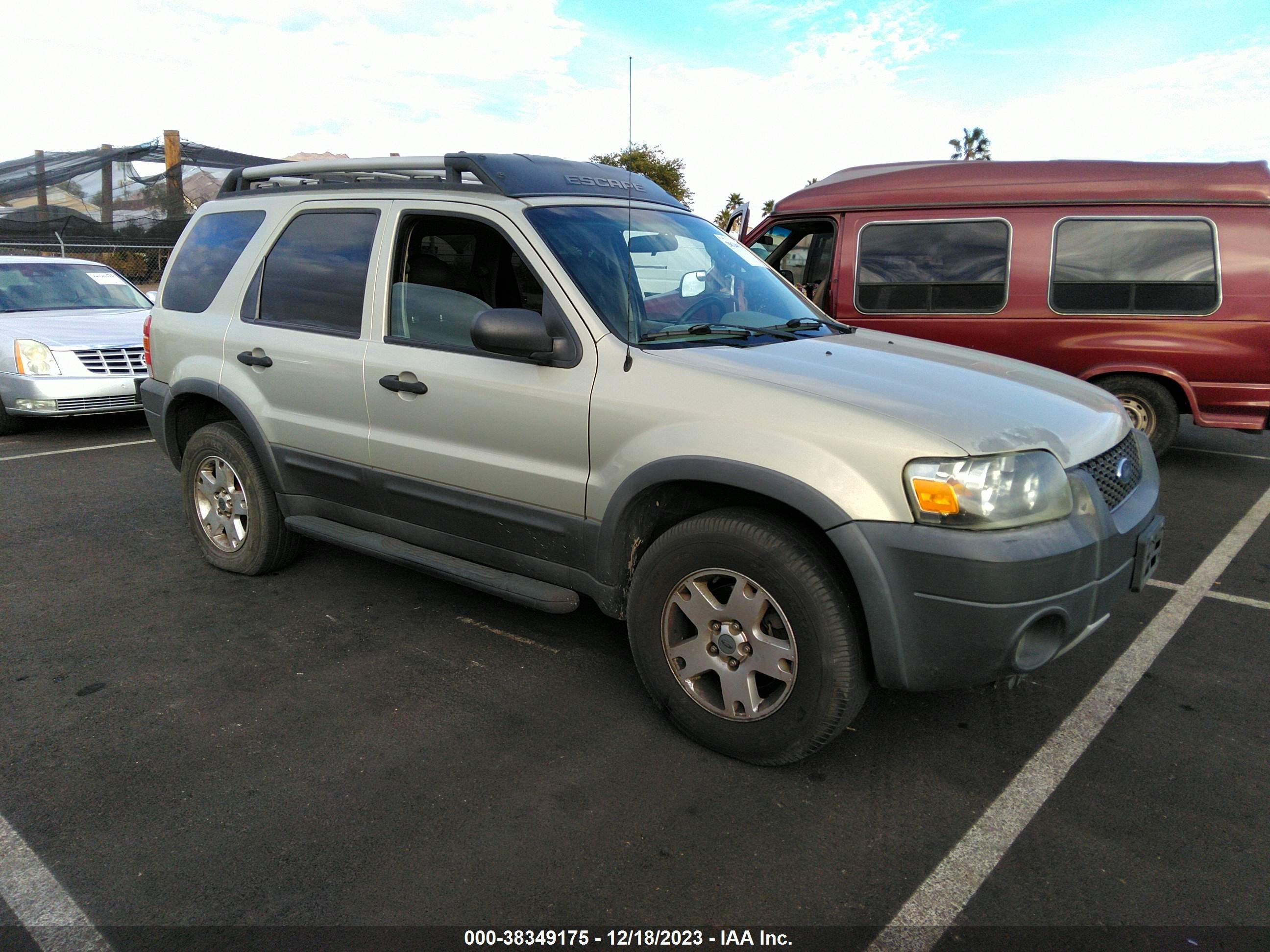 FORD ESCAPE 2005 1fmyu93135kc28422