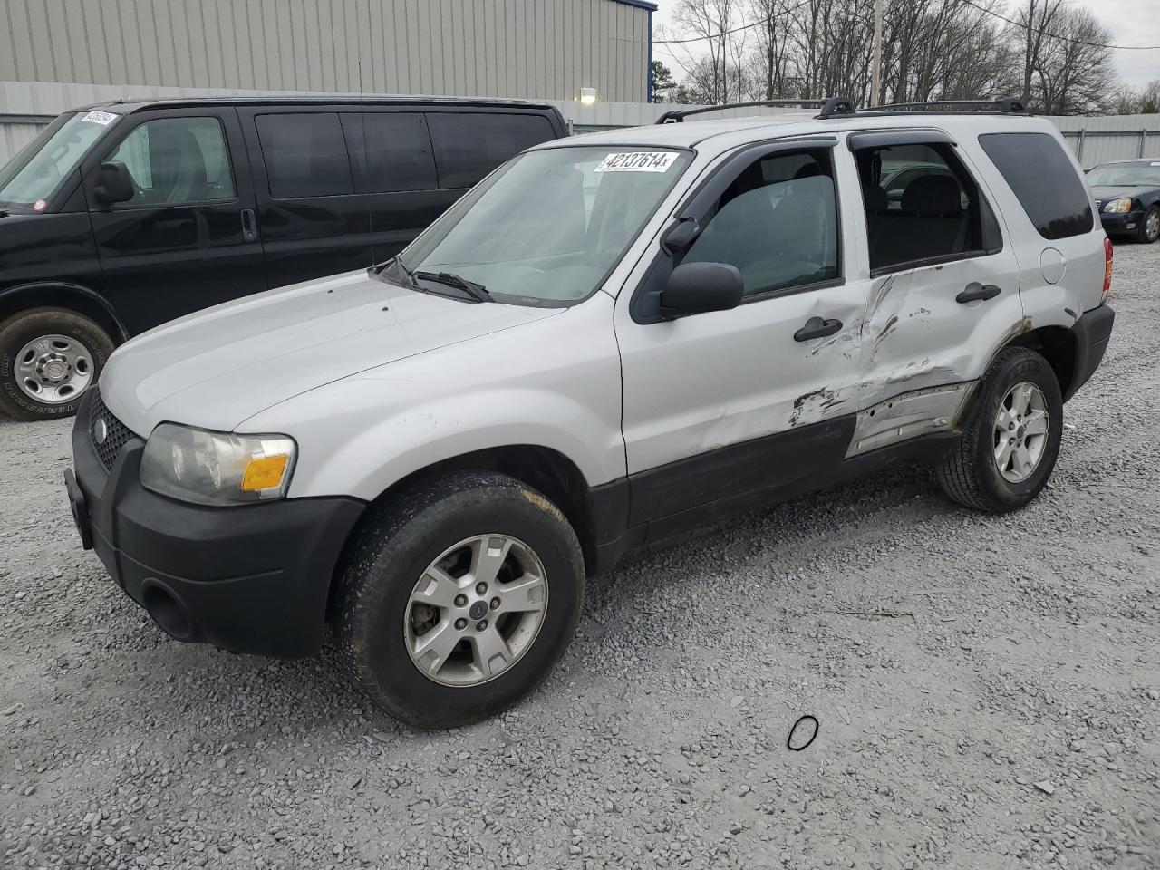 FORD ESCAPE 2005 1fmyu93145kc96079