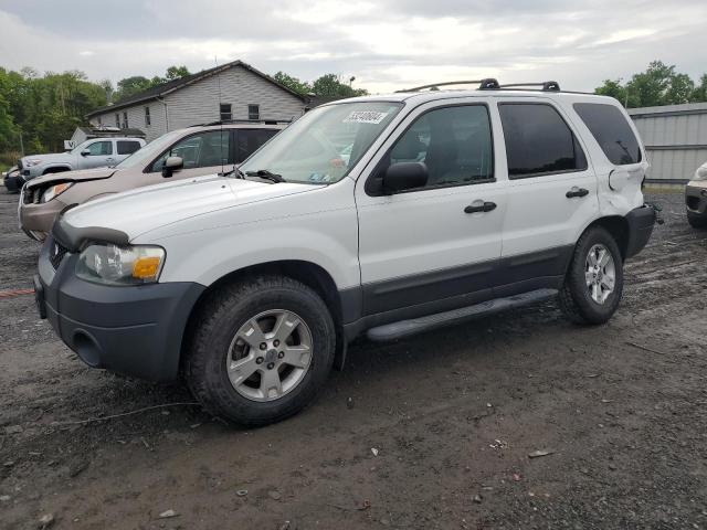 FORD ESCAPE 2005 1fmyu93145kd29419