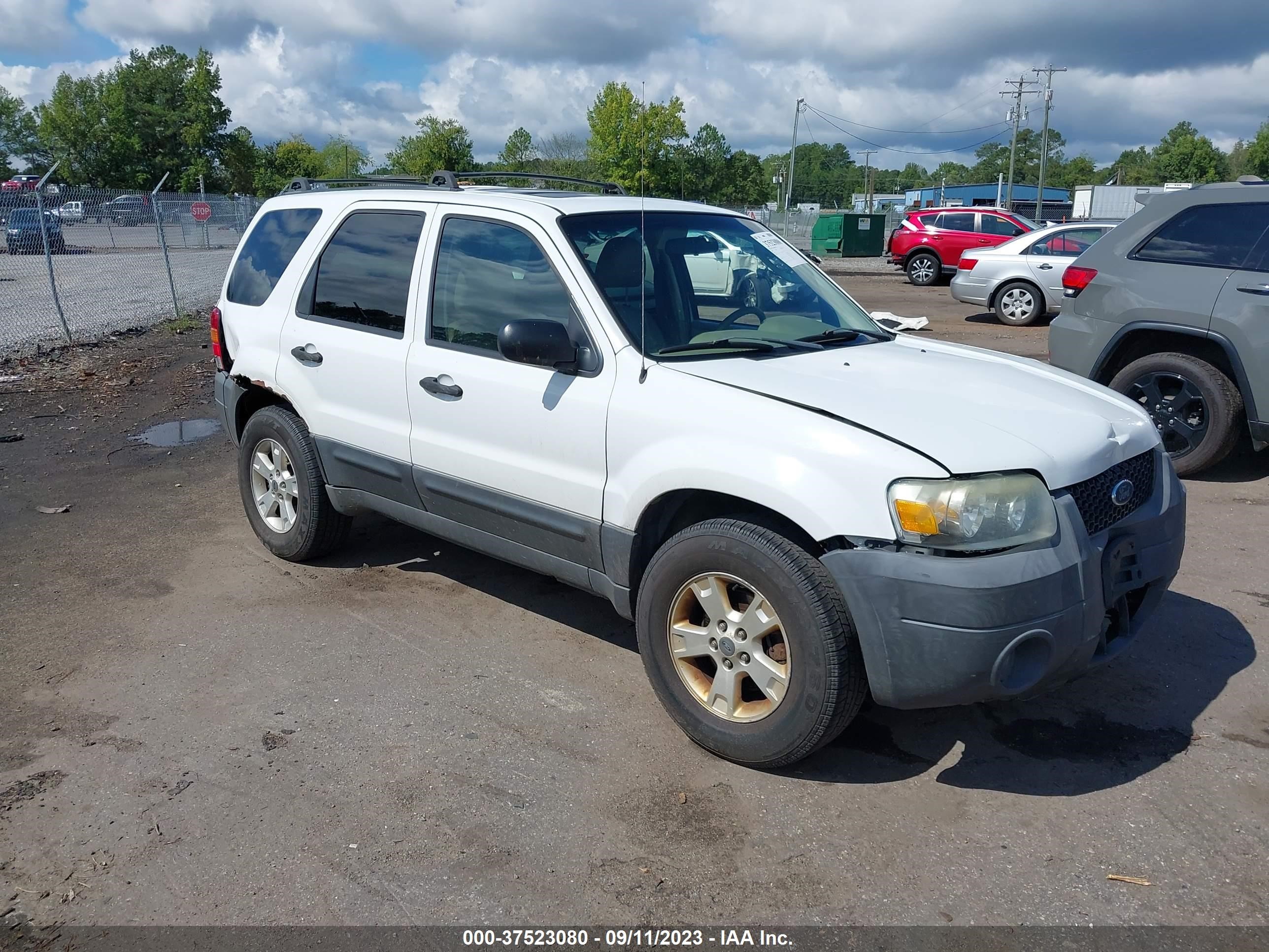 FORD ESCAPE 2005 1fmyu93155ka34734