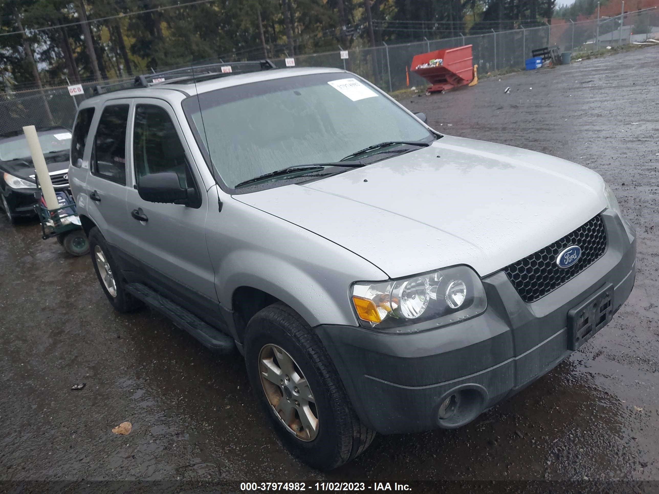 FORD ESCAPE 2005 1fmyu93155kb43002