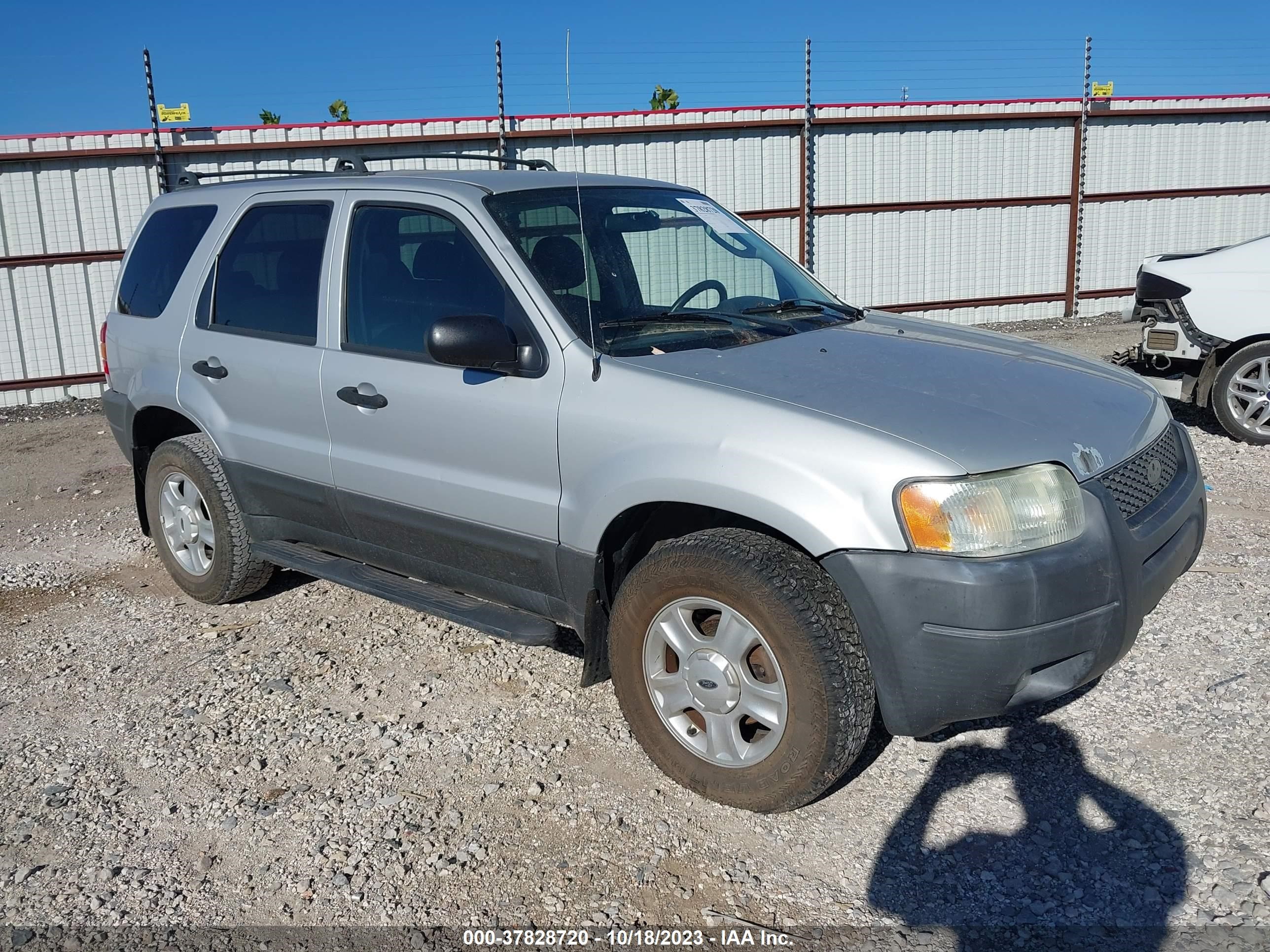 FORD ESCAPE 2003 1fmyu93193kc04770