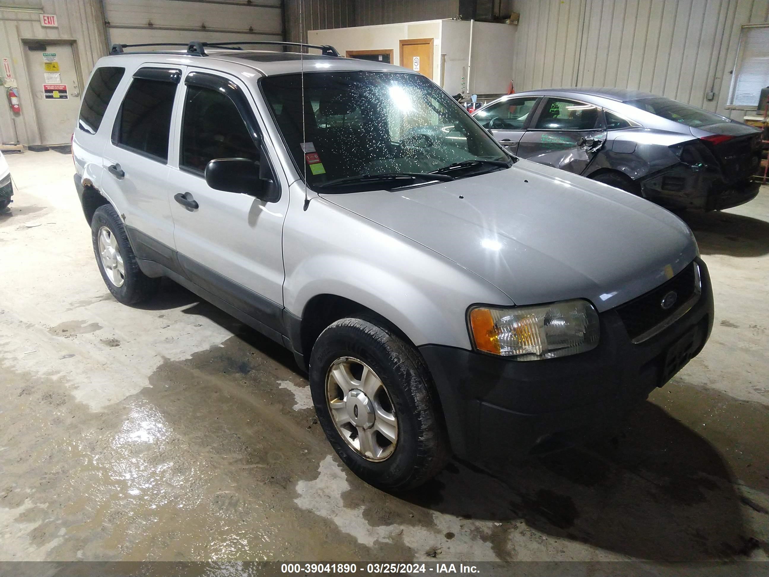 FORD ESCAPE 2004 1fmyu93194ka25341