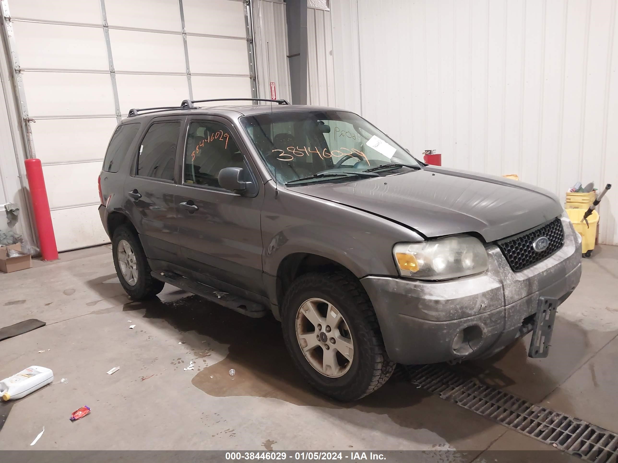 FORD ESCAPE 2005 1fmyu931x5kb36207