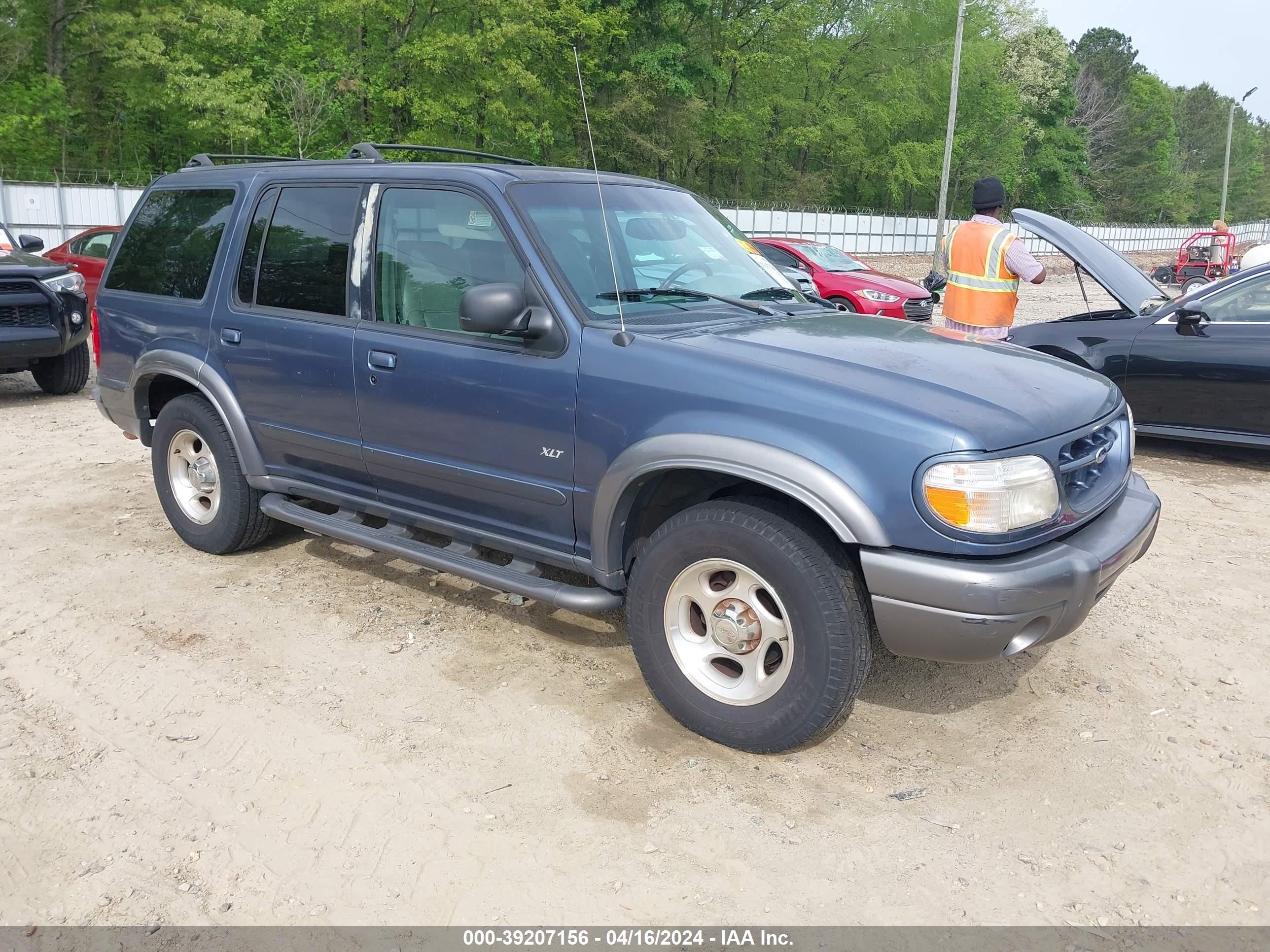 FORD EXPLORER 1999 1fmzu32e1xuc33888