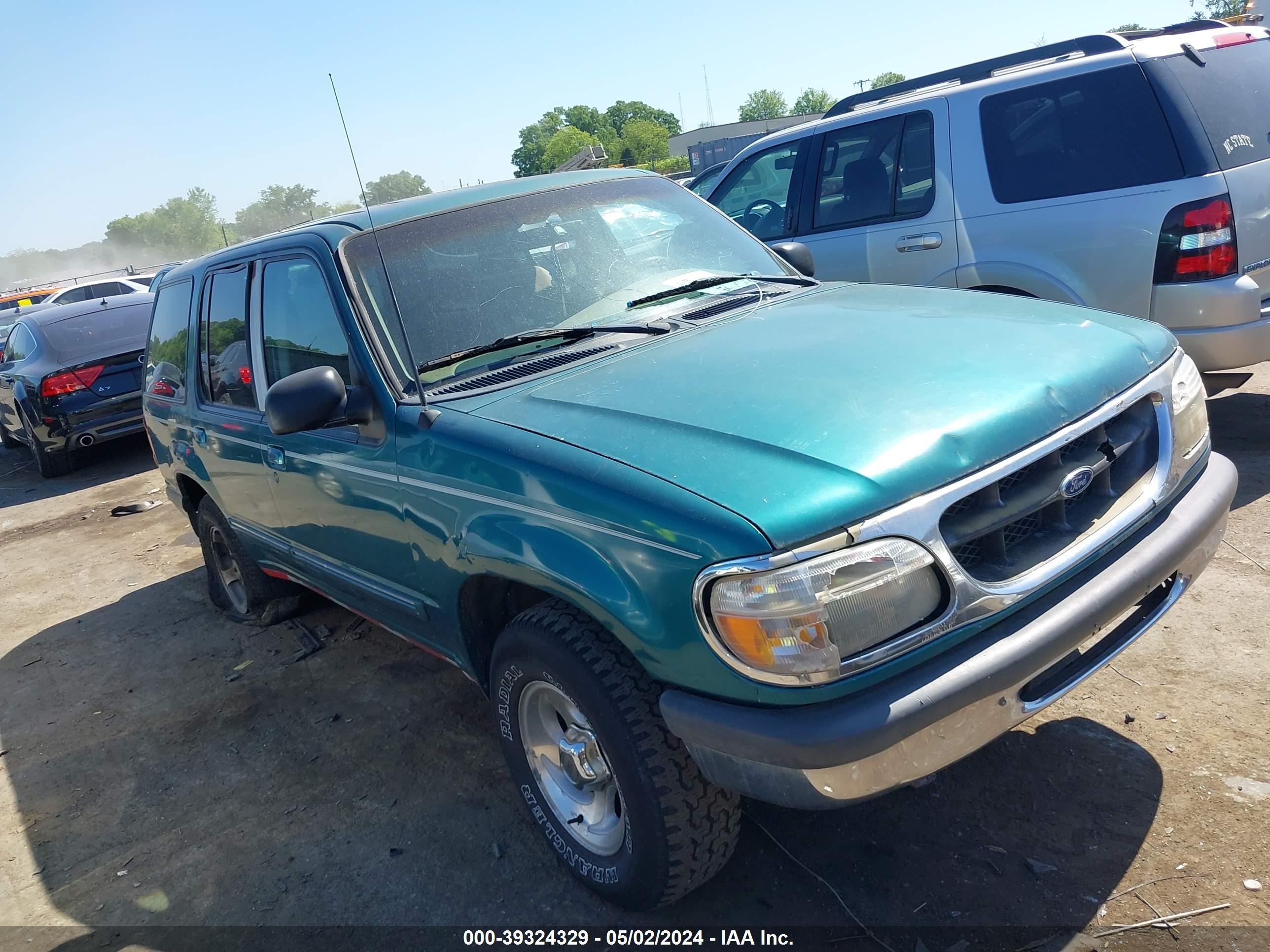 FORD EXPLORER 1998 1fmzu34e8wza84832