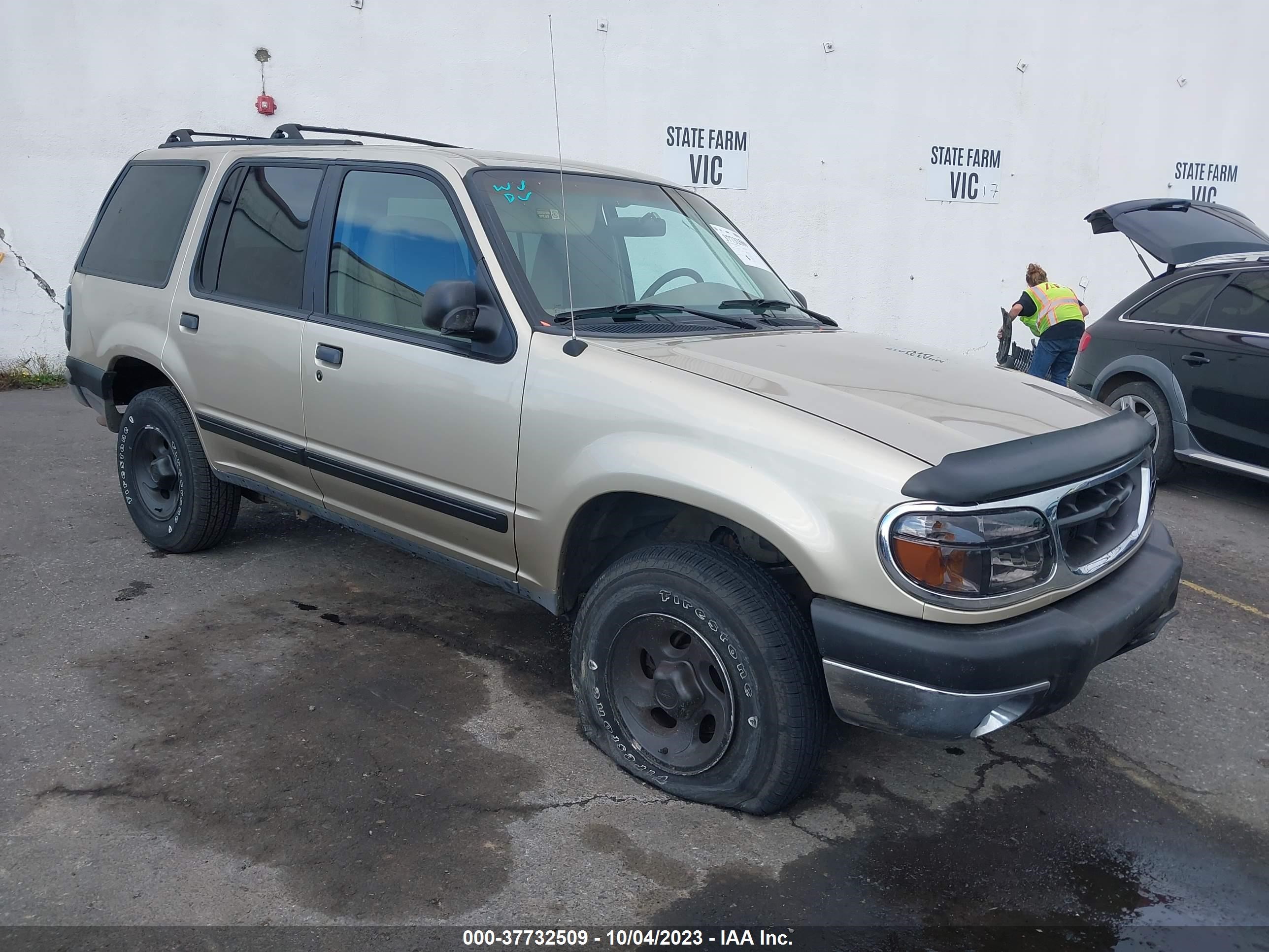 FORD EXPLORER 1999 1fmzu34e8xza22056