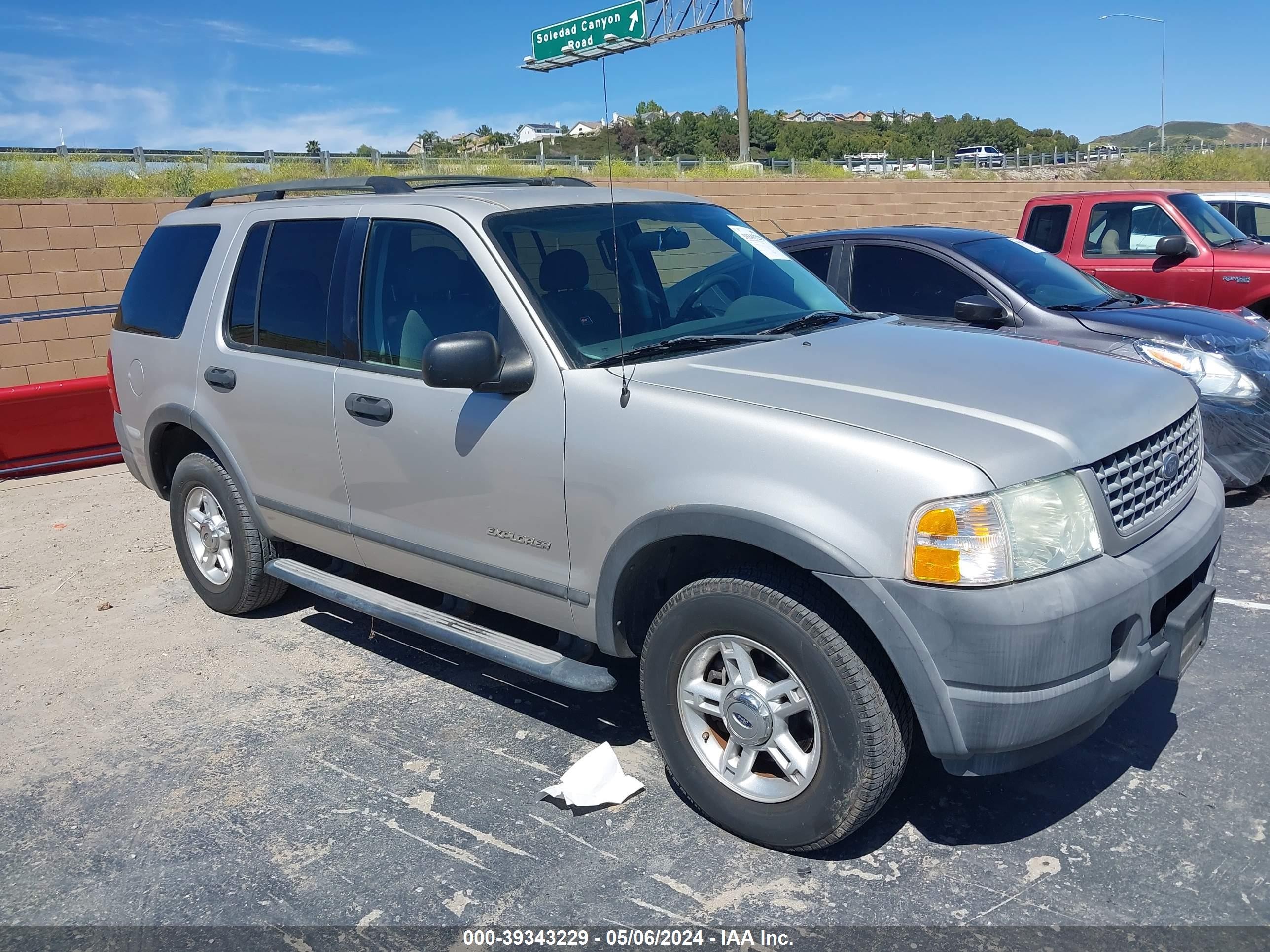 FORD EXPLORER 2004 1fmzu62e54zb40517