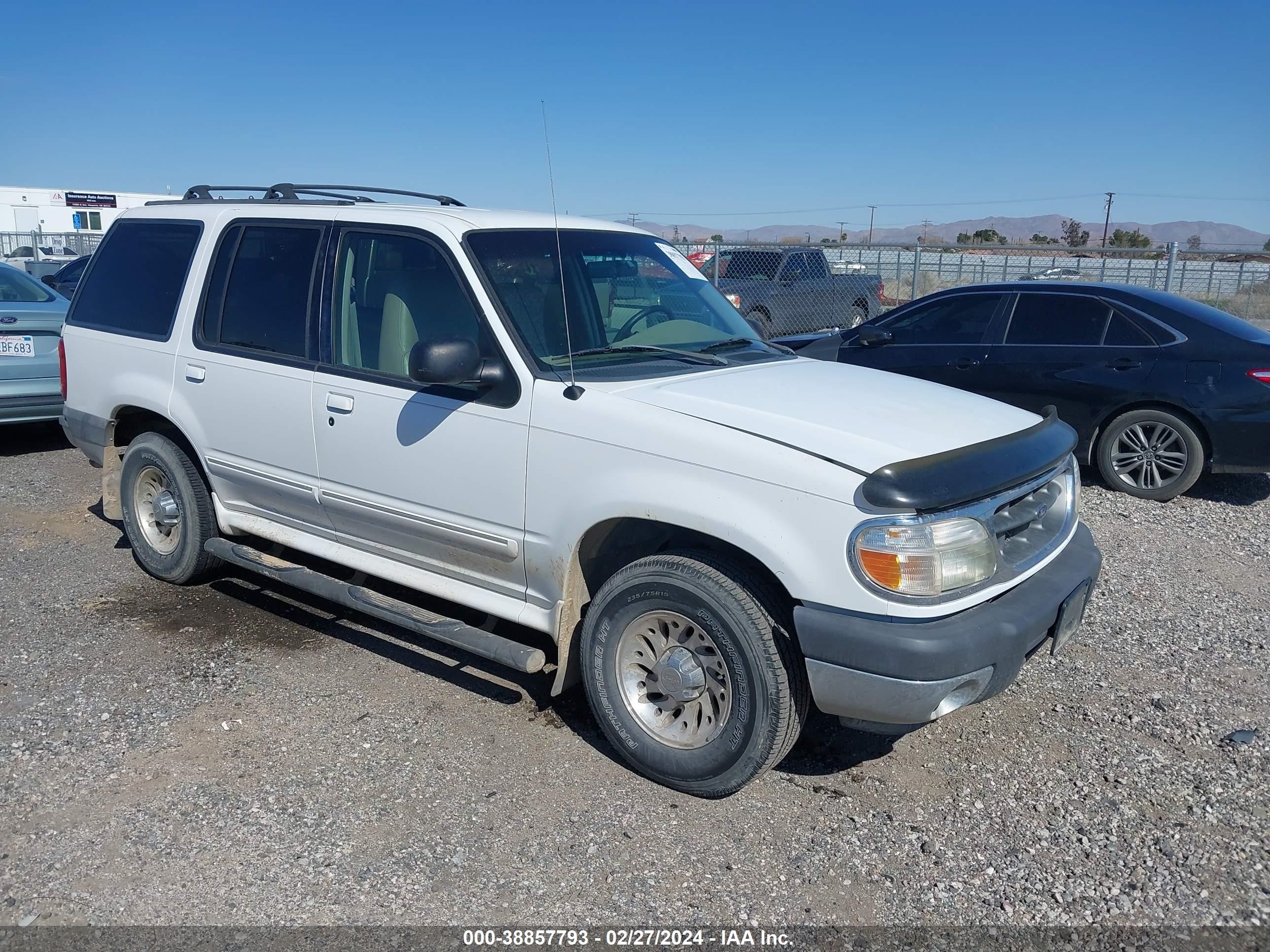 FORD EXPLORER 2000 1fmzu63e9yza06369