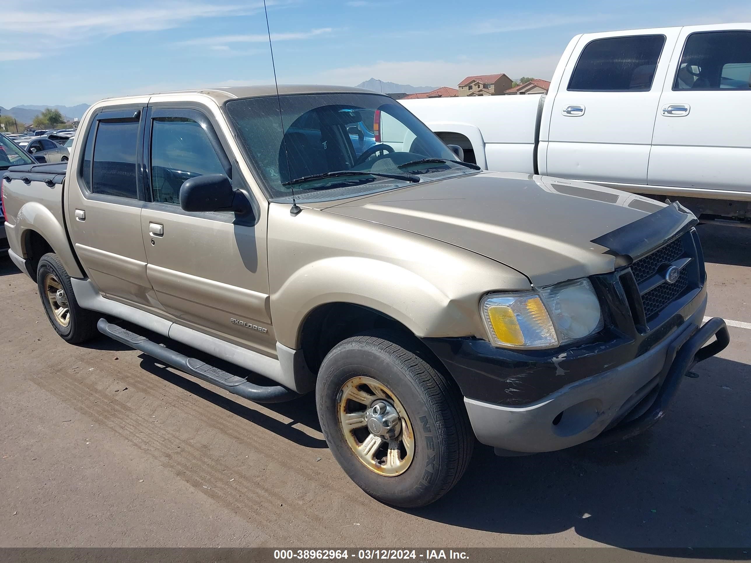 FORD EXPLORER SPORT TRAC 2001 1fmzu67e11ua50220