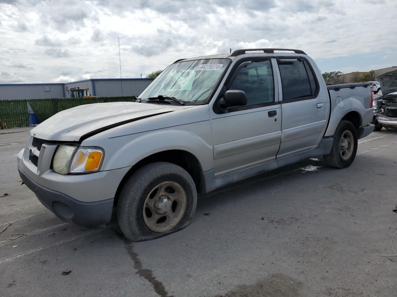 FORD EXPLORER 2004 1fmzu67k04ua76057