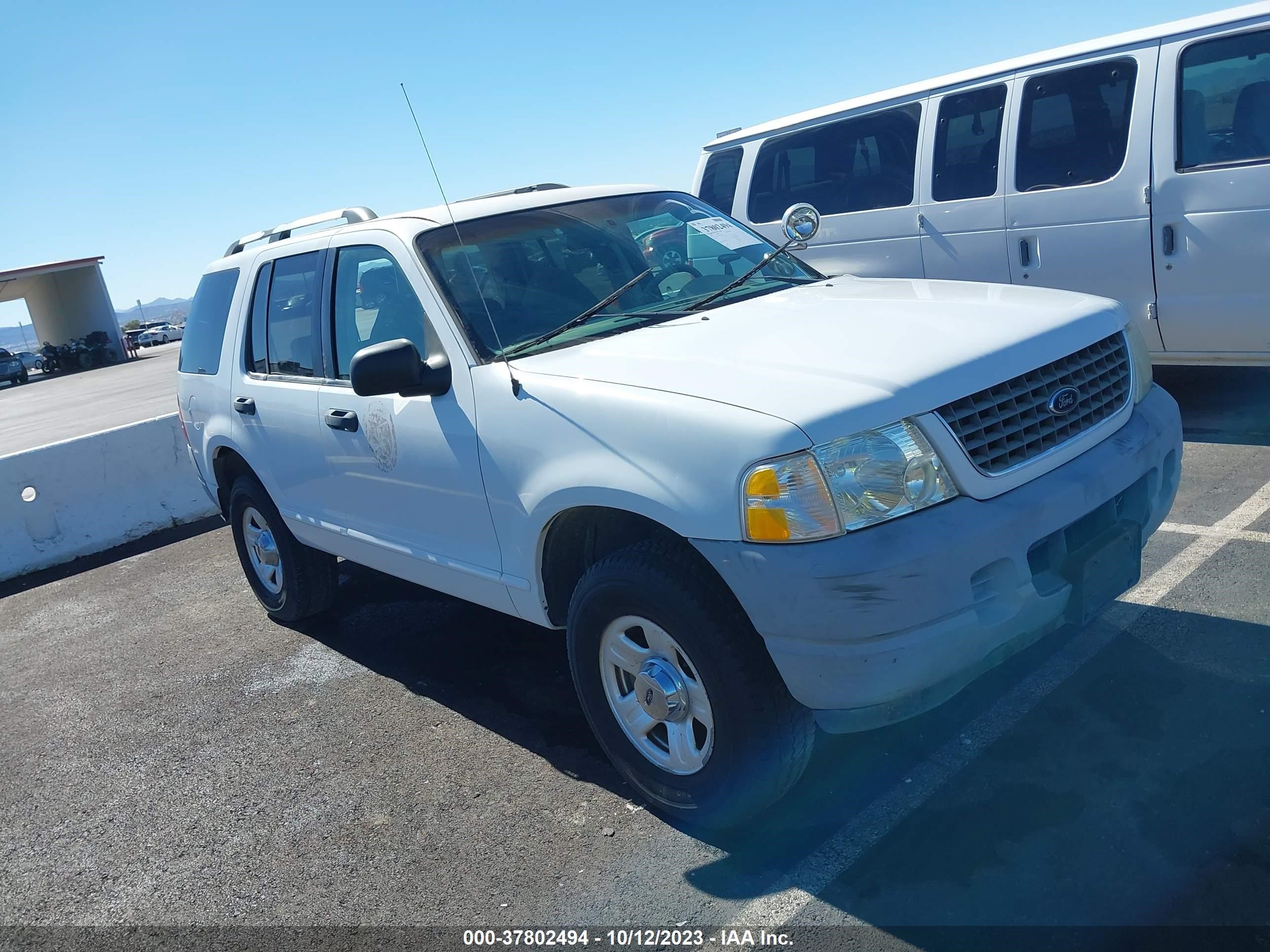 FORD EXPLORER 2002 1fmzu72e52za73744