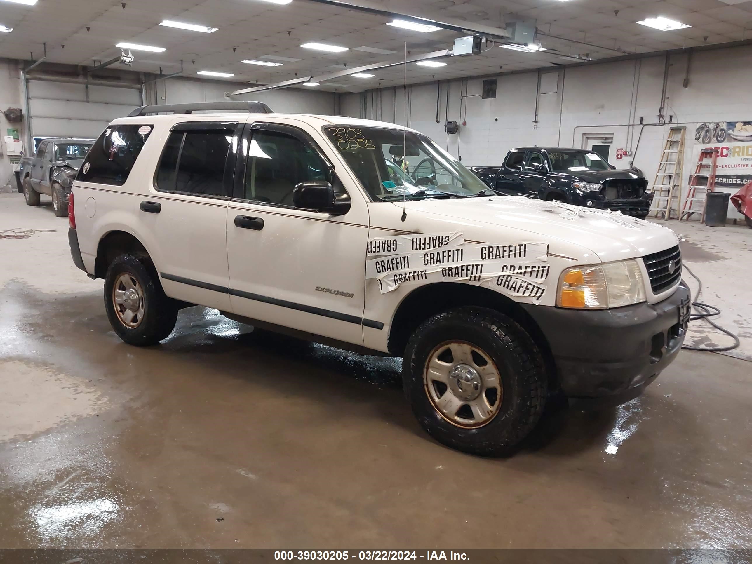 FORD EXPLORER 2005 1fmzu72k95za75541