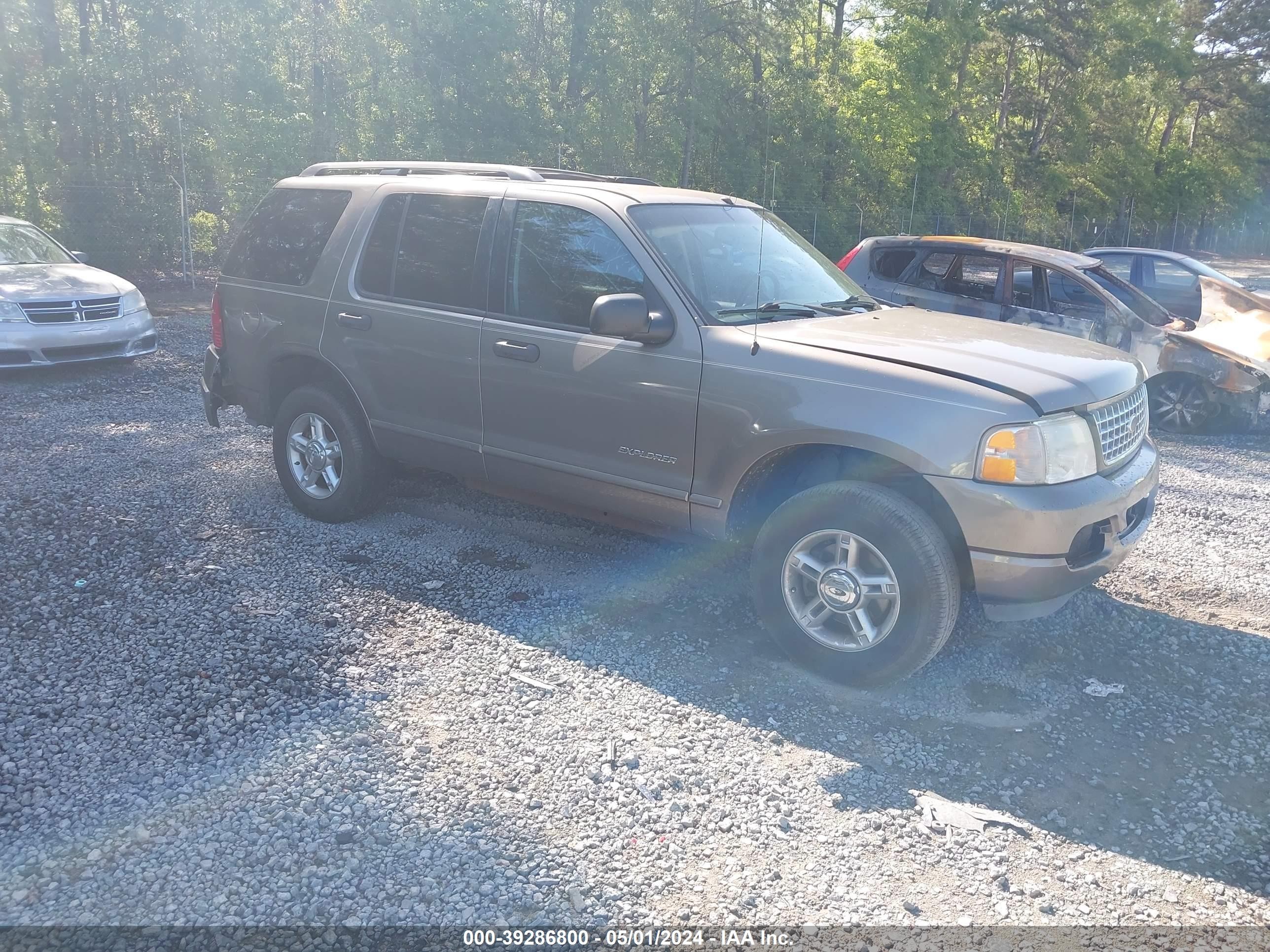 FORD EXPLORER 2004 1fmzu73e14uc15182