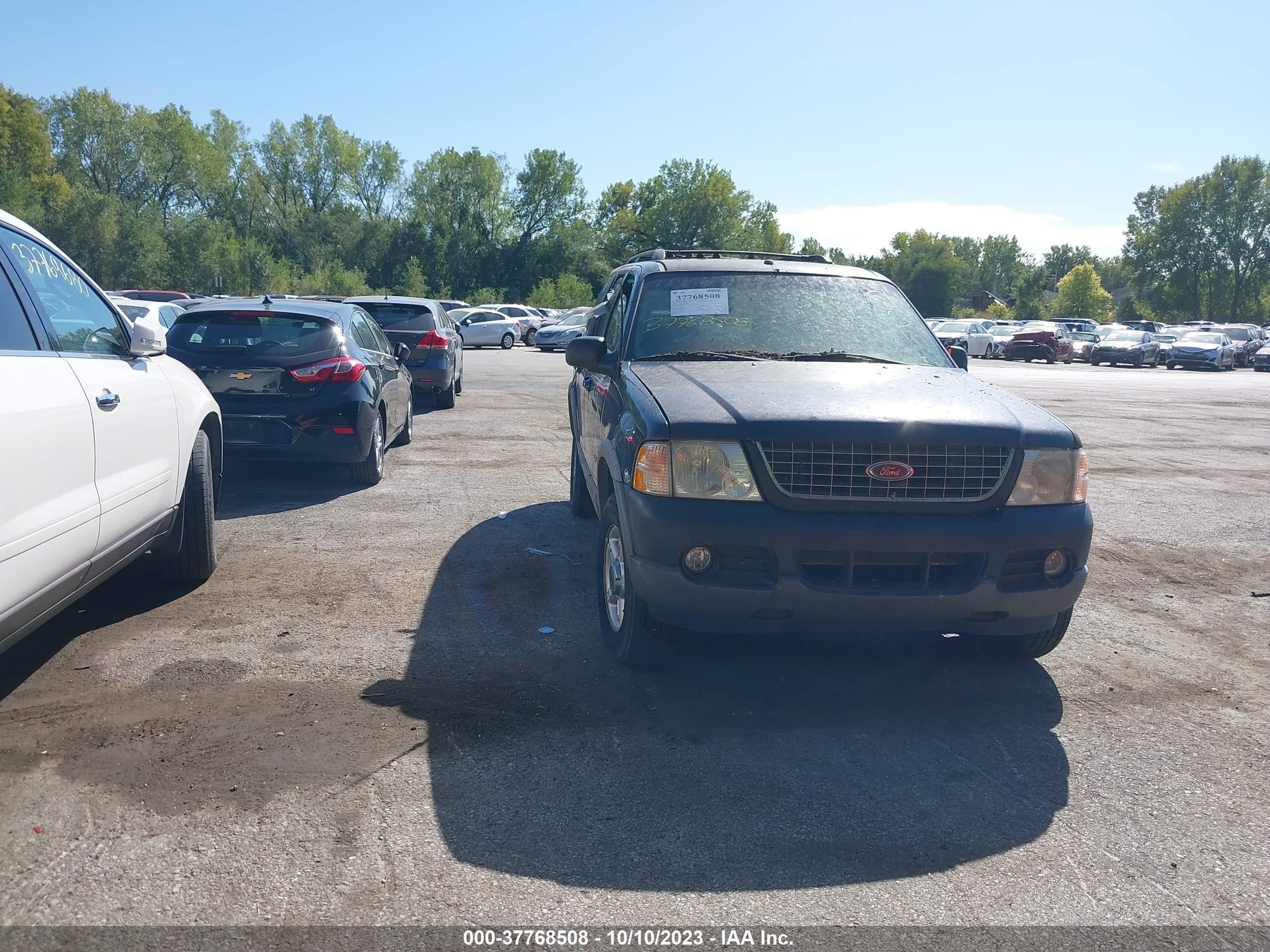 FORD EXPLORER 2002 1fmzu73e22ub15976