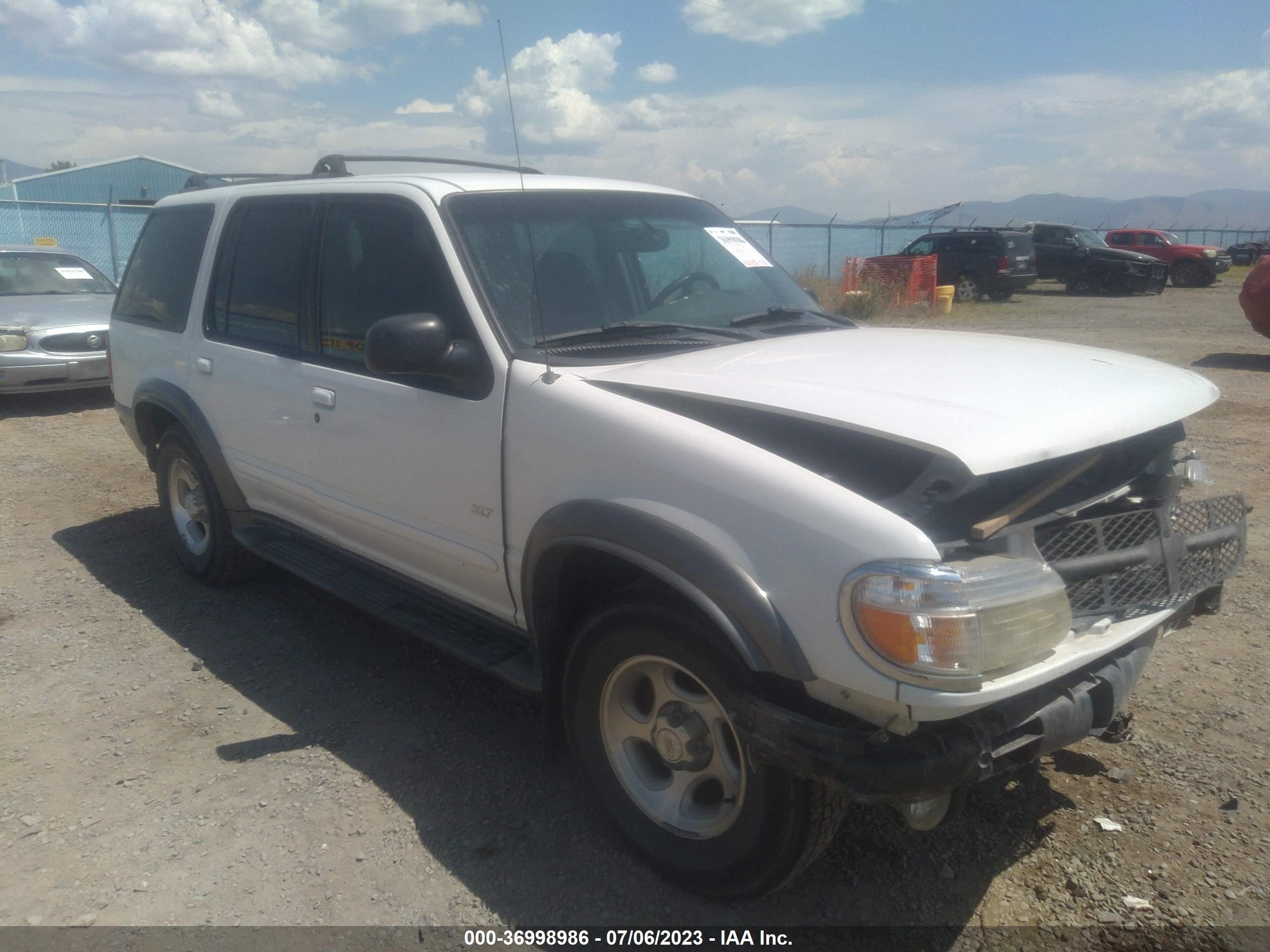 FORD EXPLORER 2001 1fmzu73e61za56450