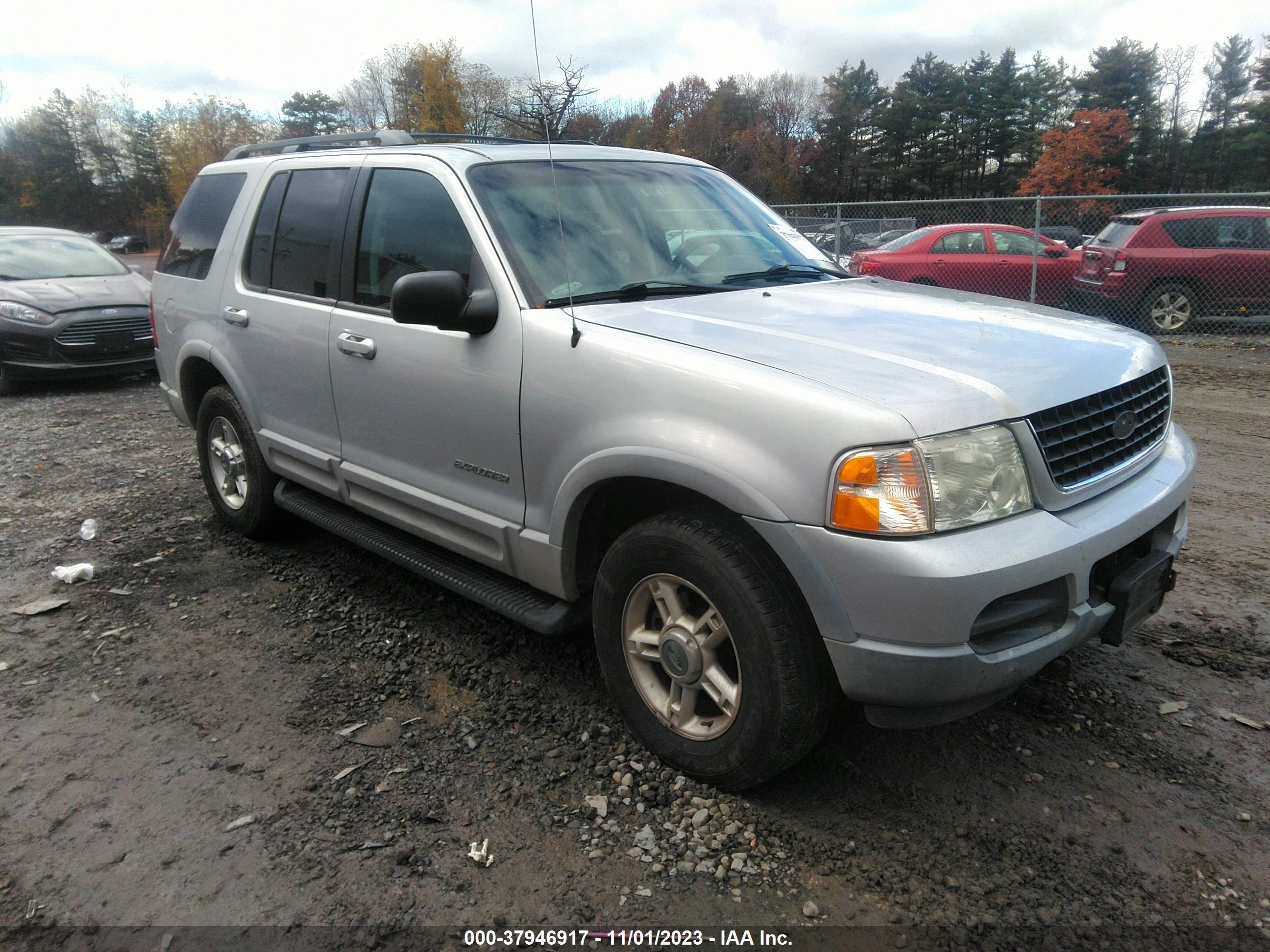 FORD EXPLORER 2002 1fmzu73e72ub00115