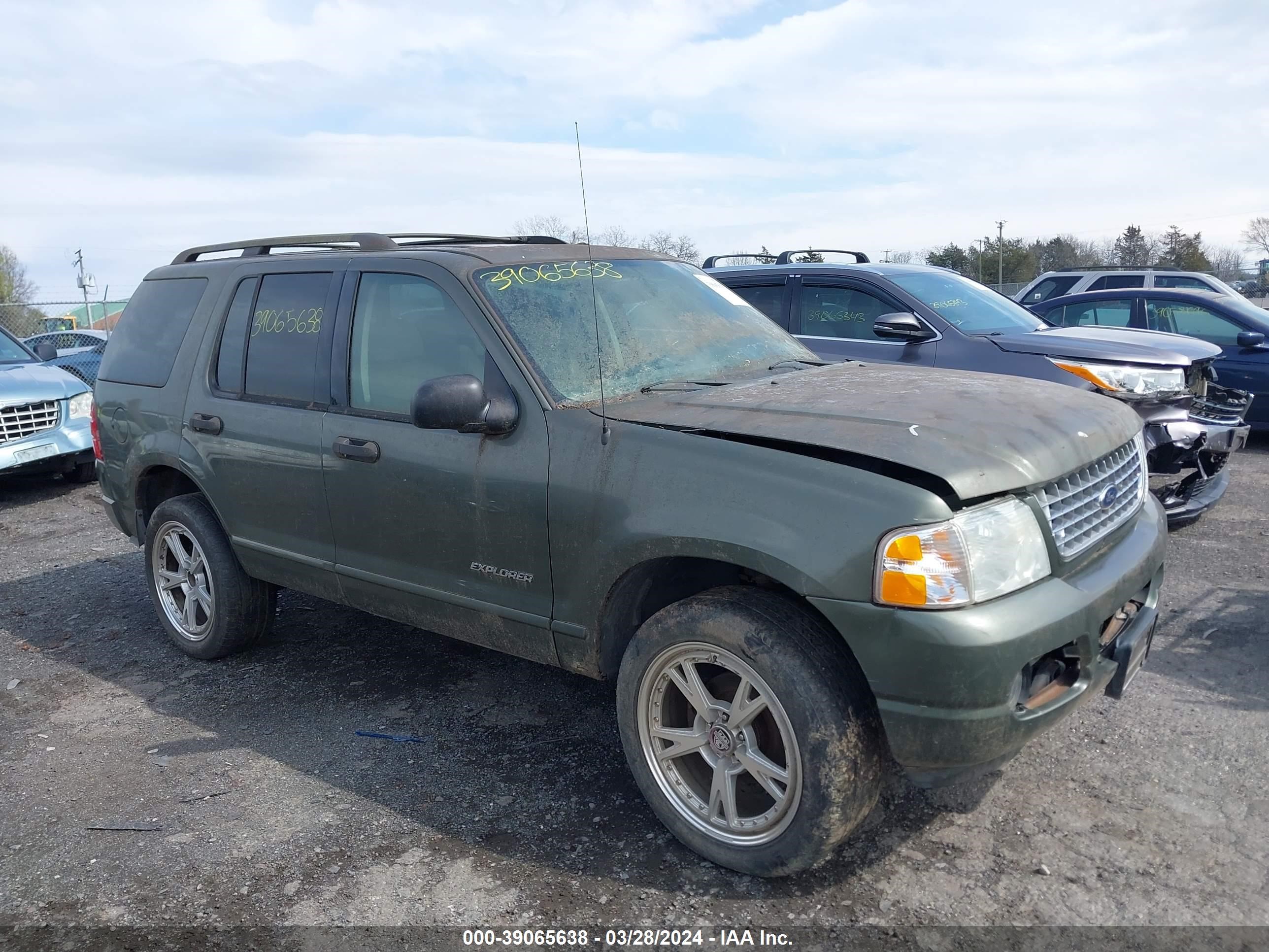 FORD EXPLORER 2004 1fmzu73e84uc32206