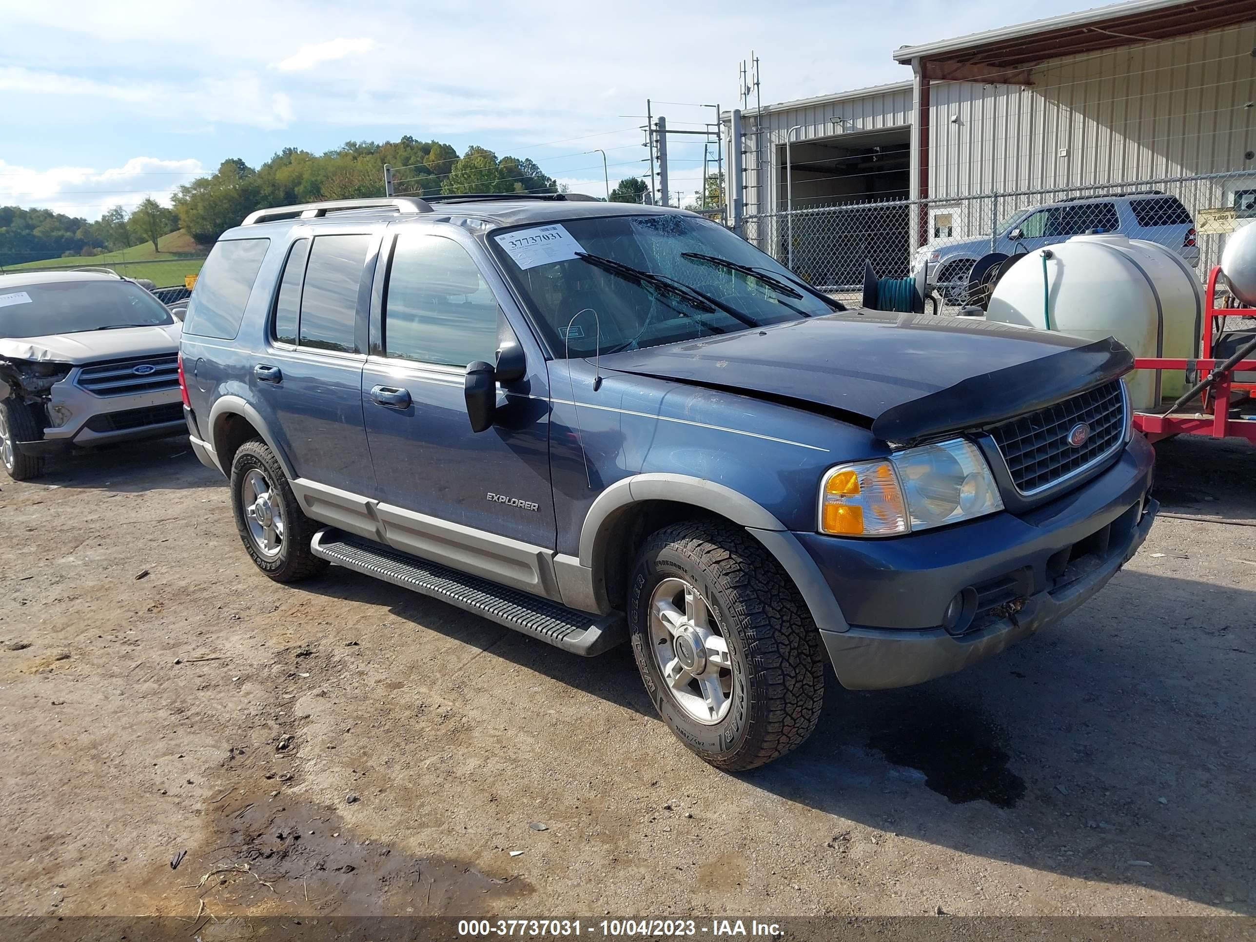 FORD EXPLORER 2002 1fmzu73k12zc58250