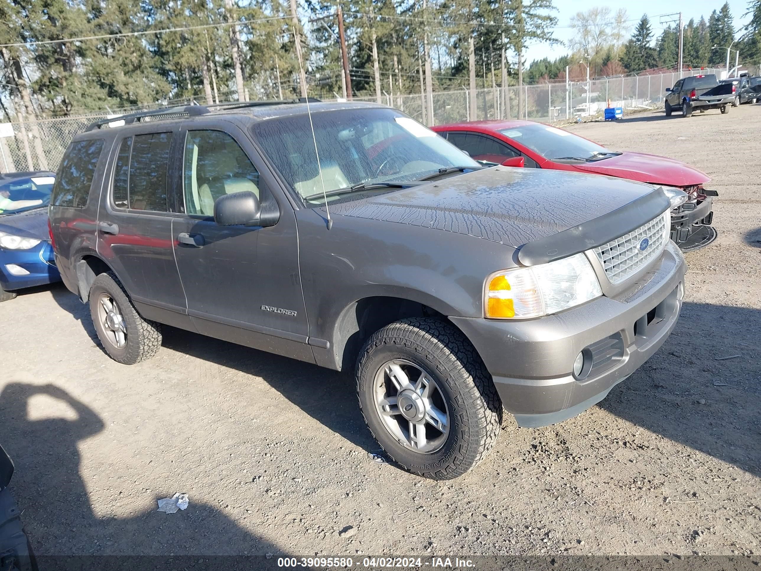 FORD EXPLORER 2004 1fmzu73k14ub72646