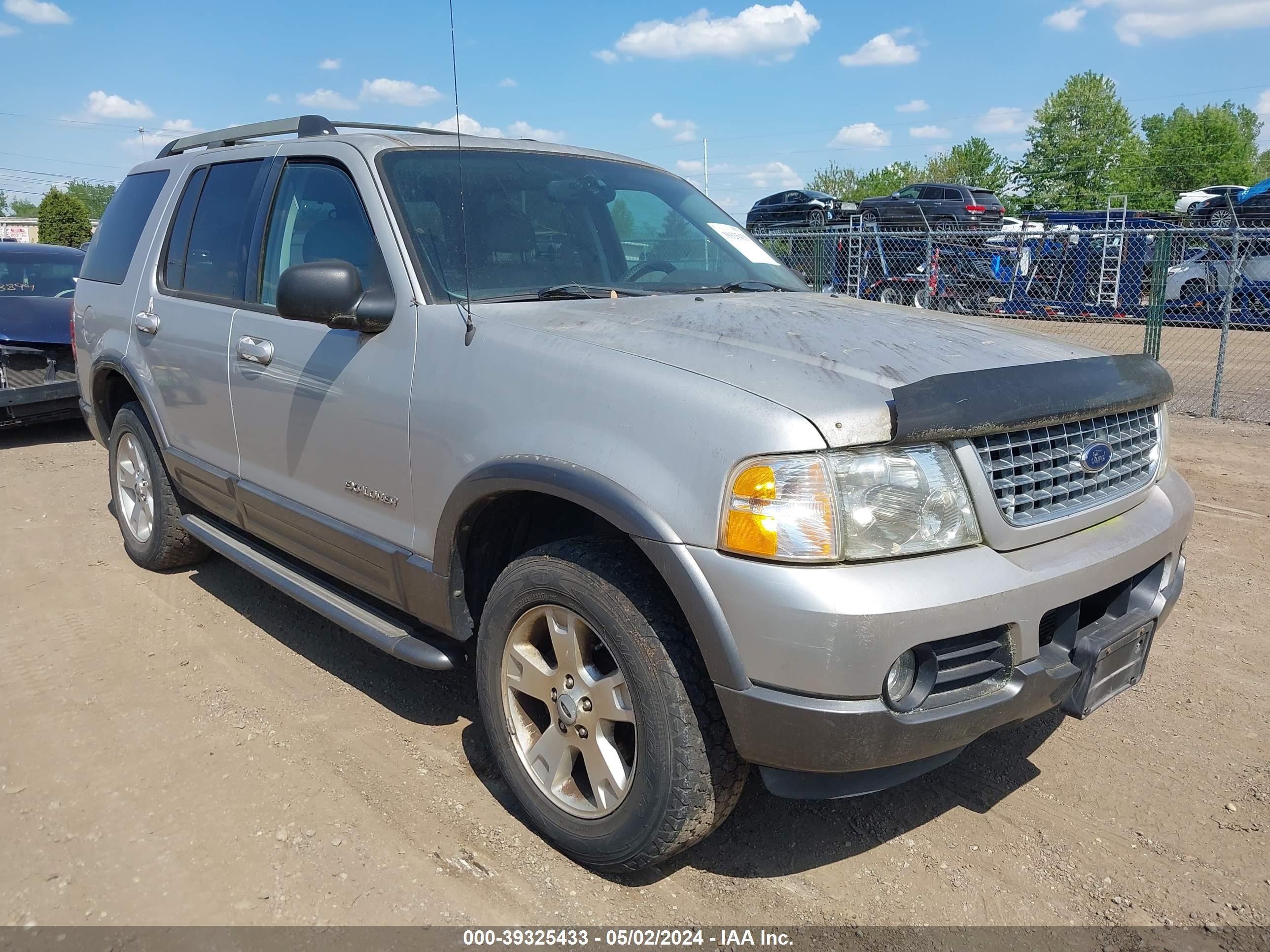 FORD EXPLORER 2005 1fmzu73k15za00508