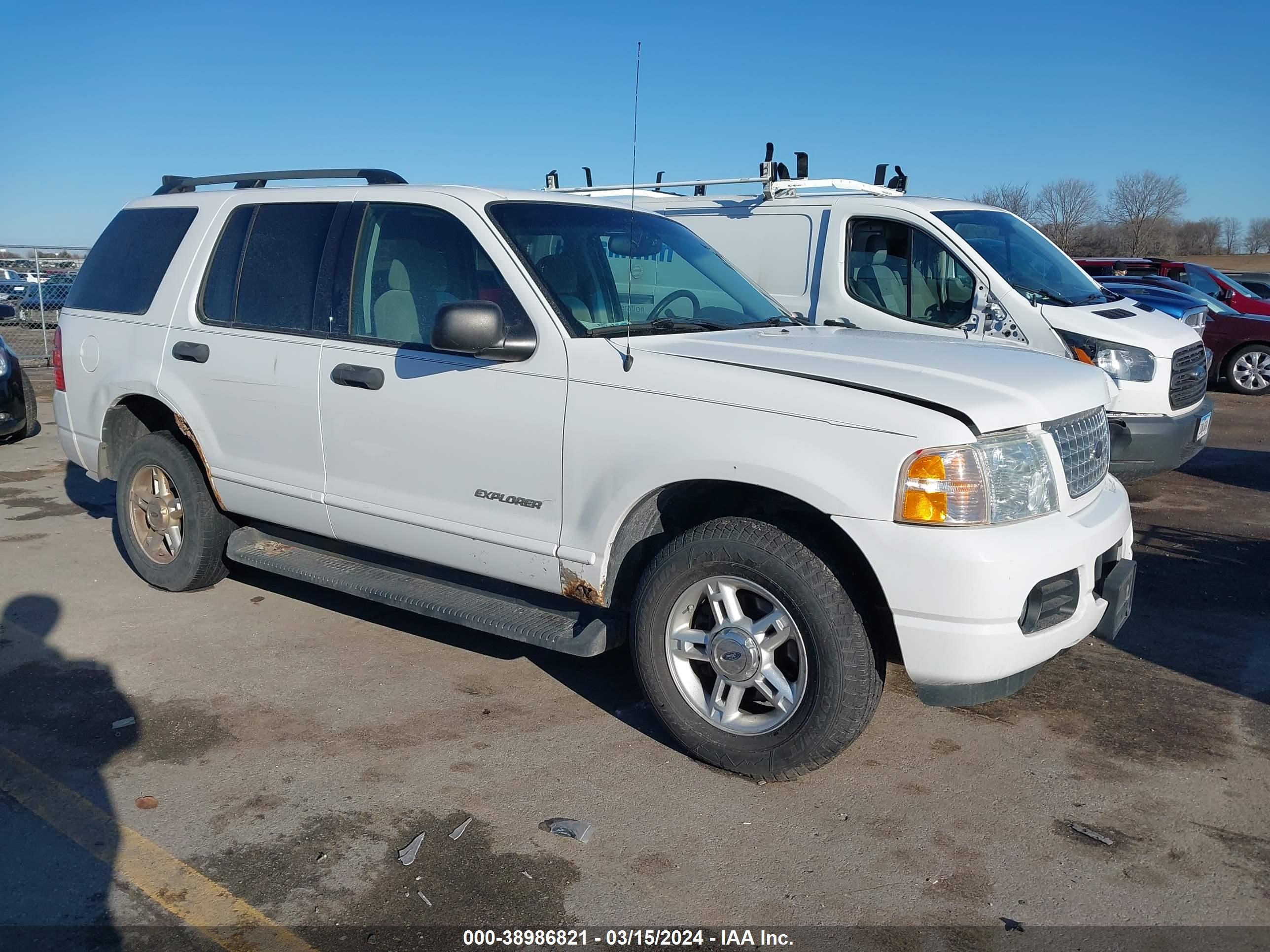 FORD EXPLORER 2004 1fmzu73k24zb34443