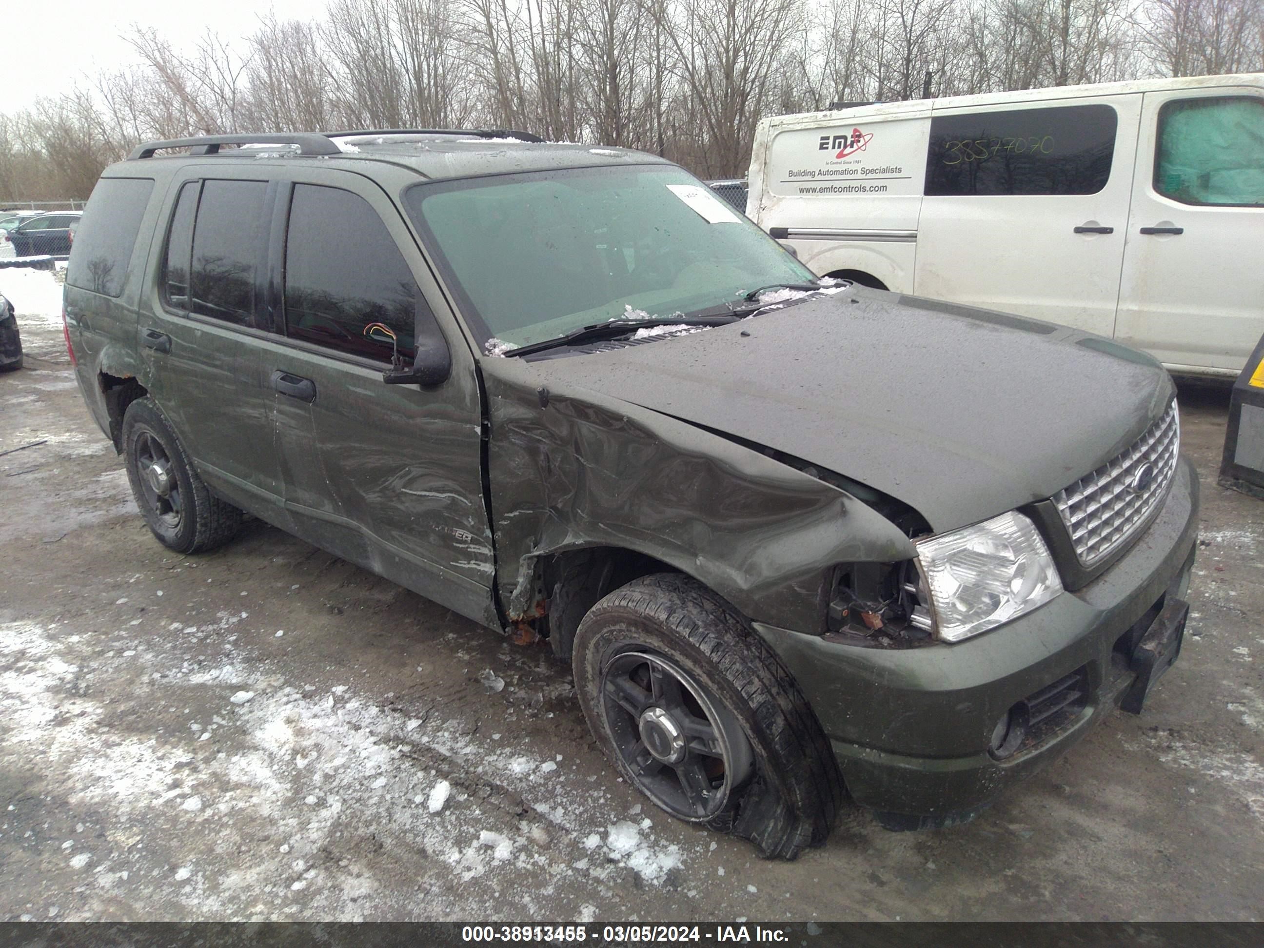 FORD EXPLORER 2004 1fmzu73k54ua11684