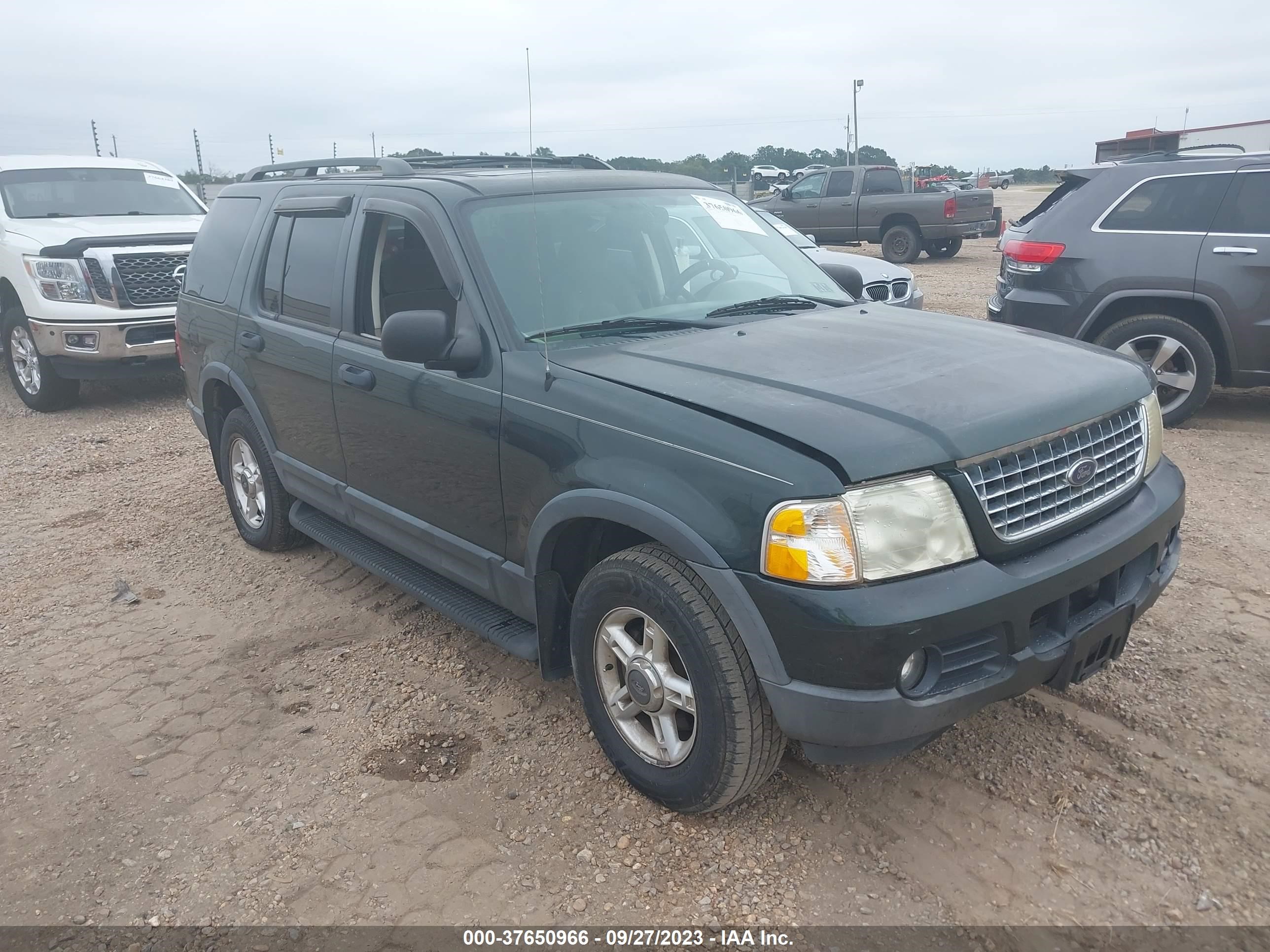 FORD EXPLORER 2003 1fmzu73kx3ua06351