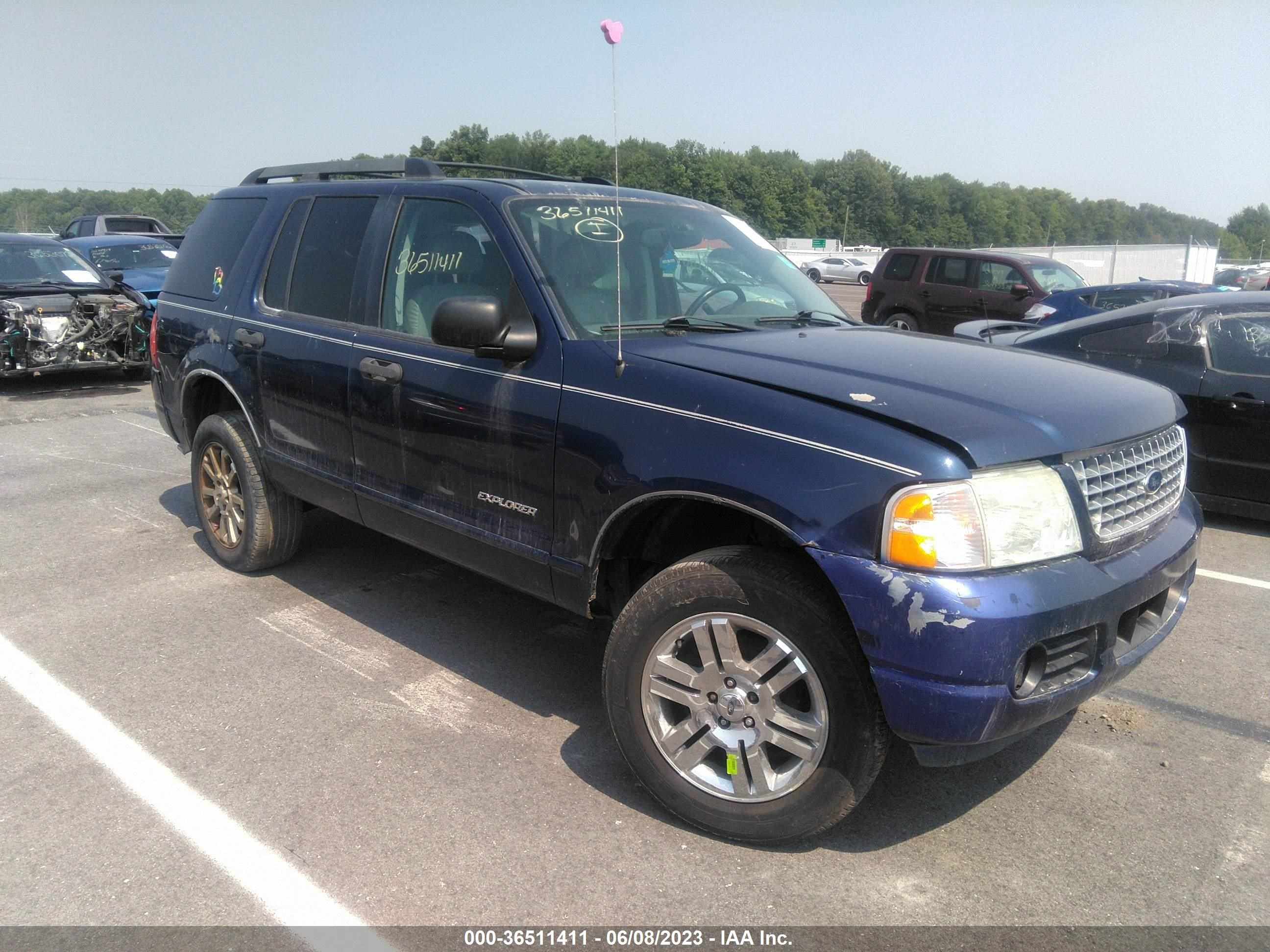 FORD EXPLORER 2005 1fmzu73w95ua56681