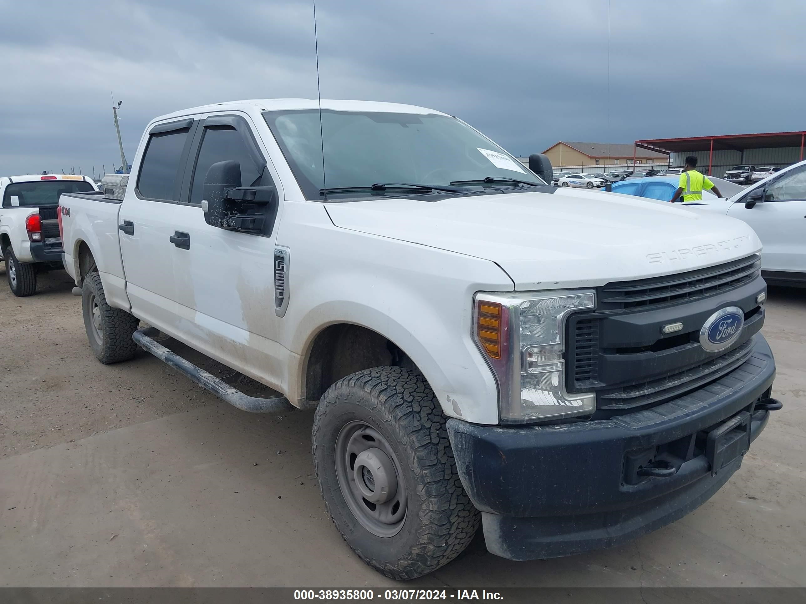 FORD F250 2018 1ft7w2b69jec45670