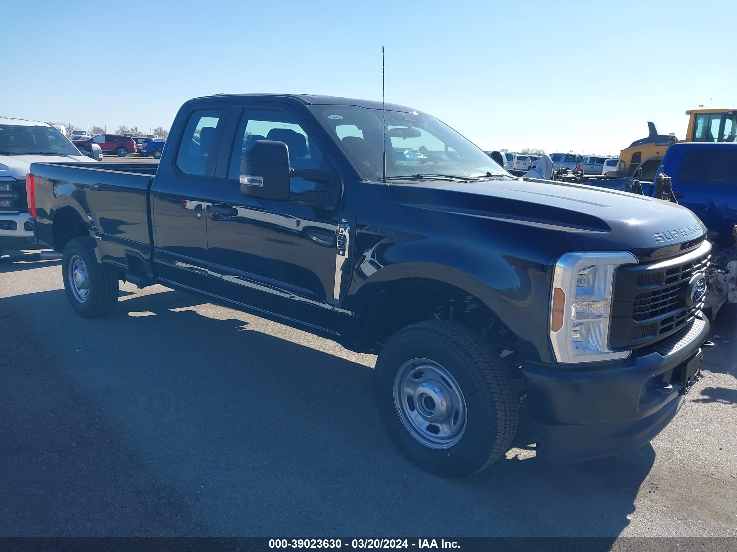 FORD F250 2024 1ft7x2ba5red36609