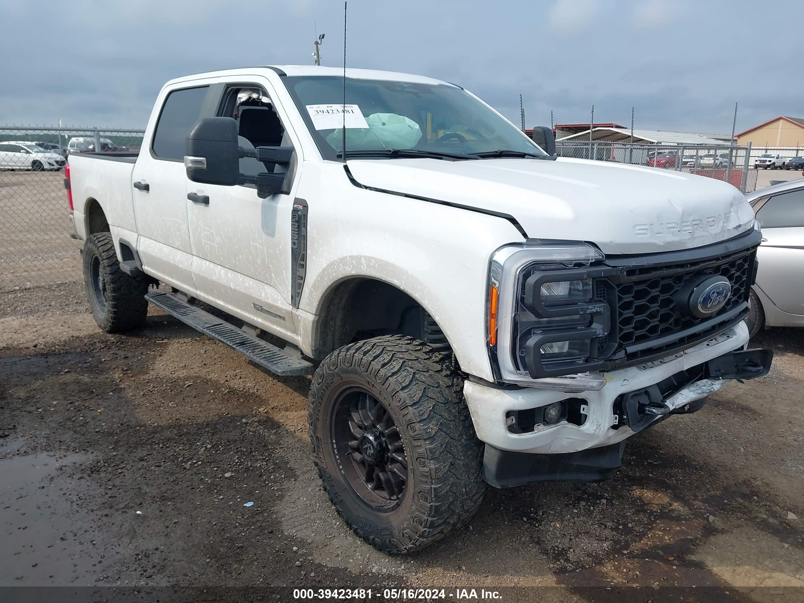 FORD F250 2023 1ft8w2bt5pec24091