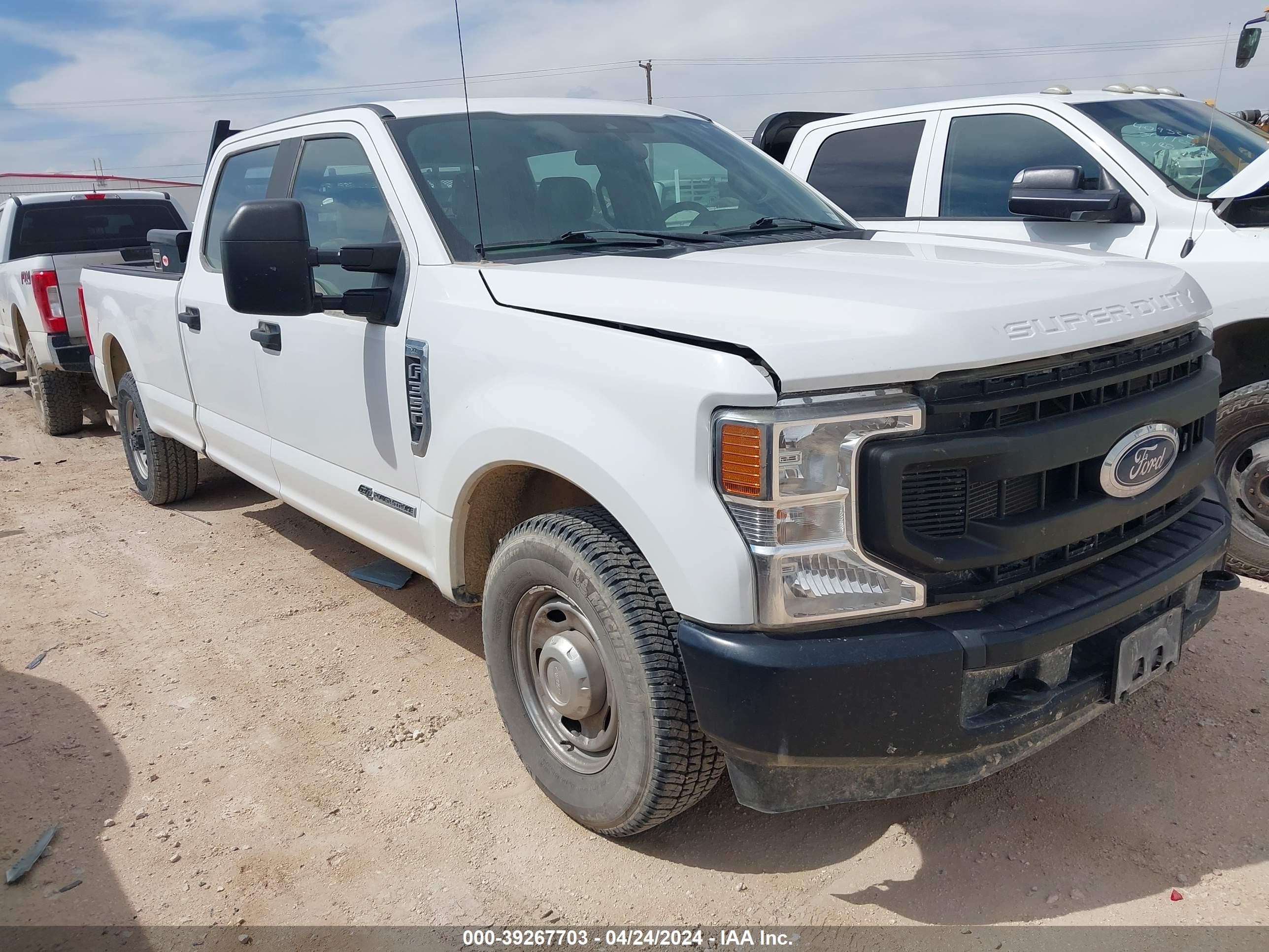 FORD F350 2021 1ft8w3at4mec30872