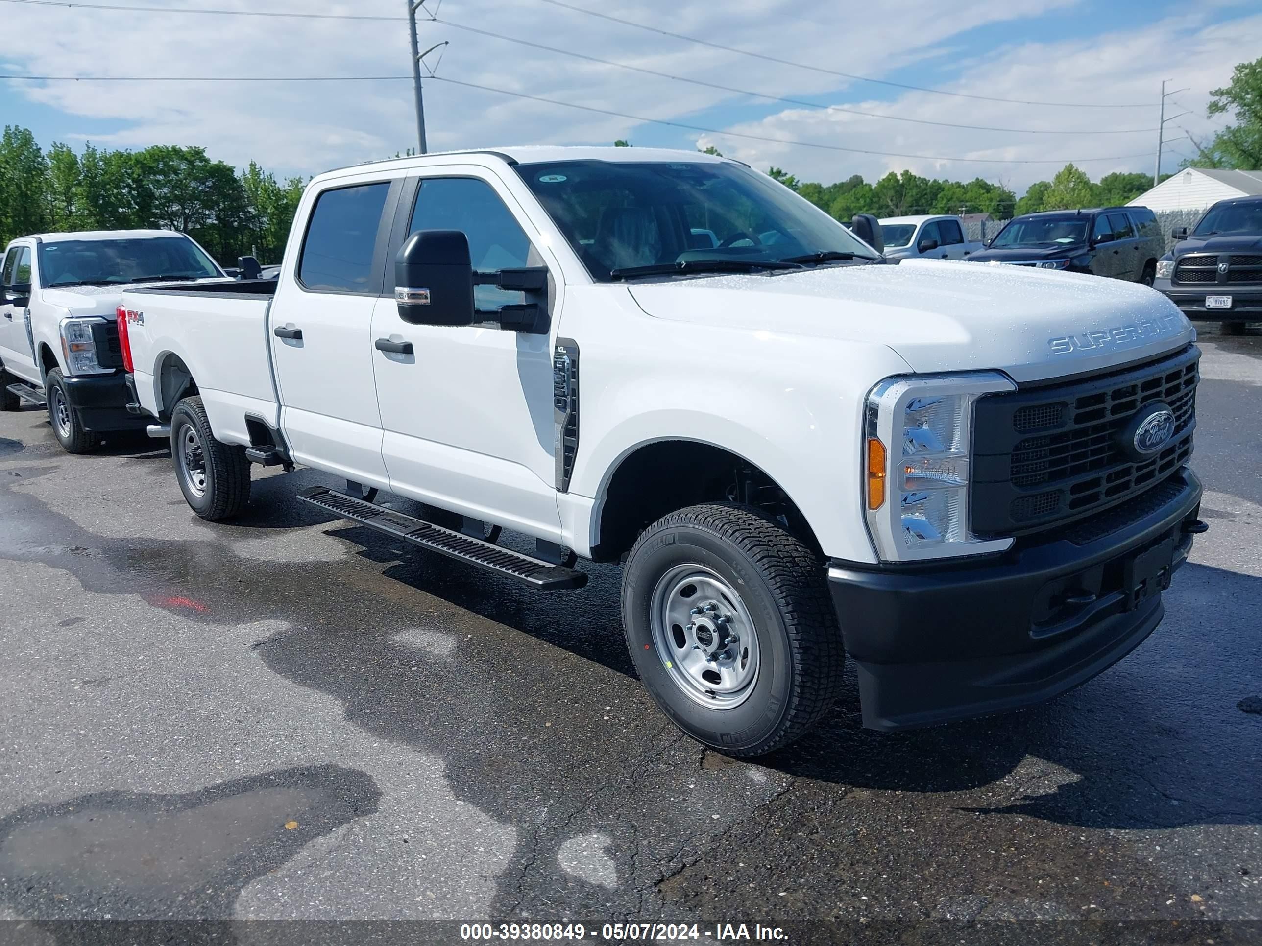 FORD F350 2024 1ft8w3ba4red66200