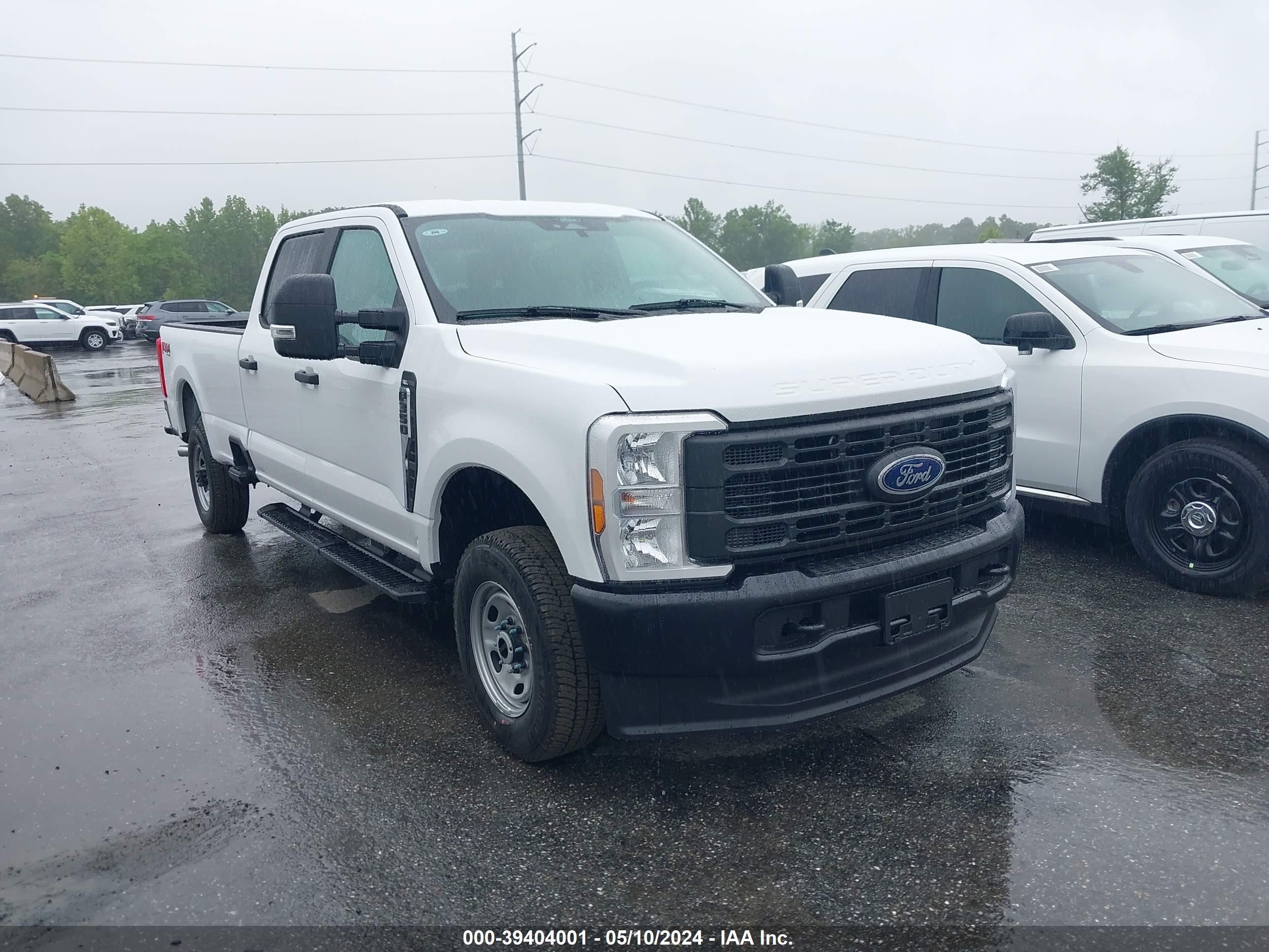 FORD F350 2024 1ft8w3ba4red67010