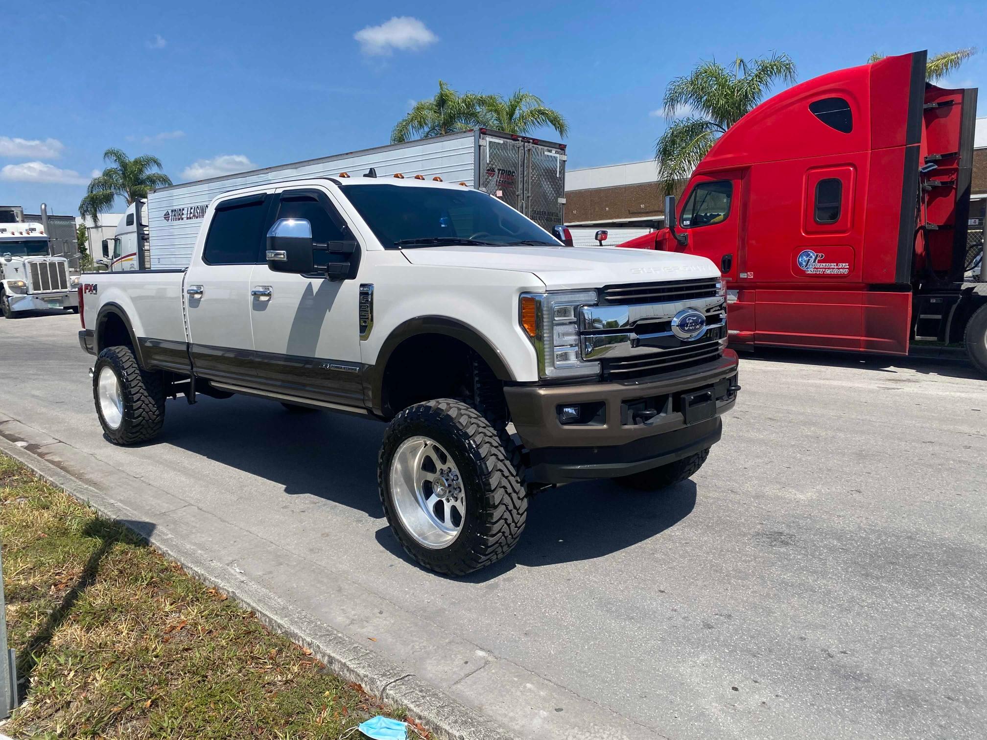 FORD F350 SUPER 2017 1ft8w3bt6hef06800