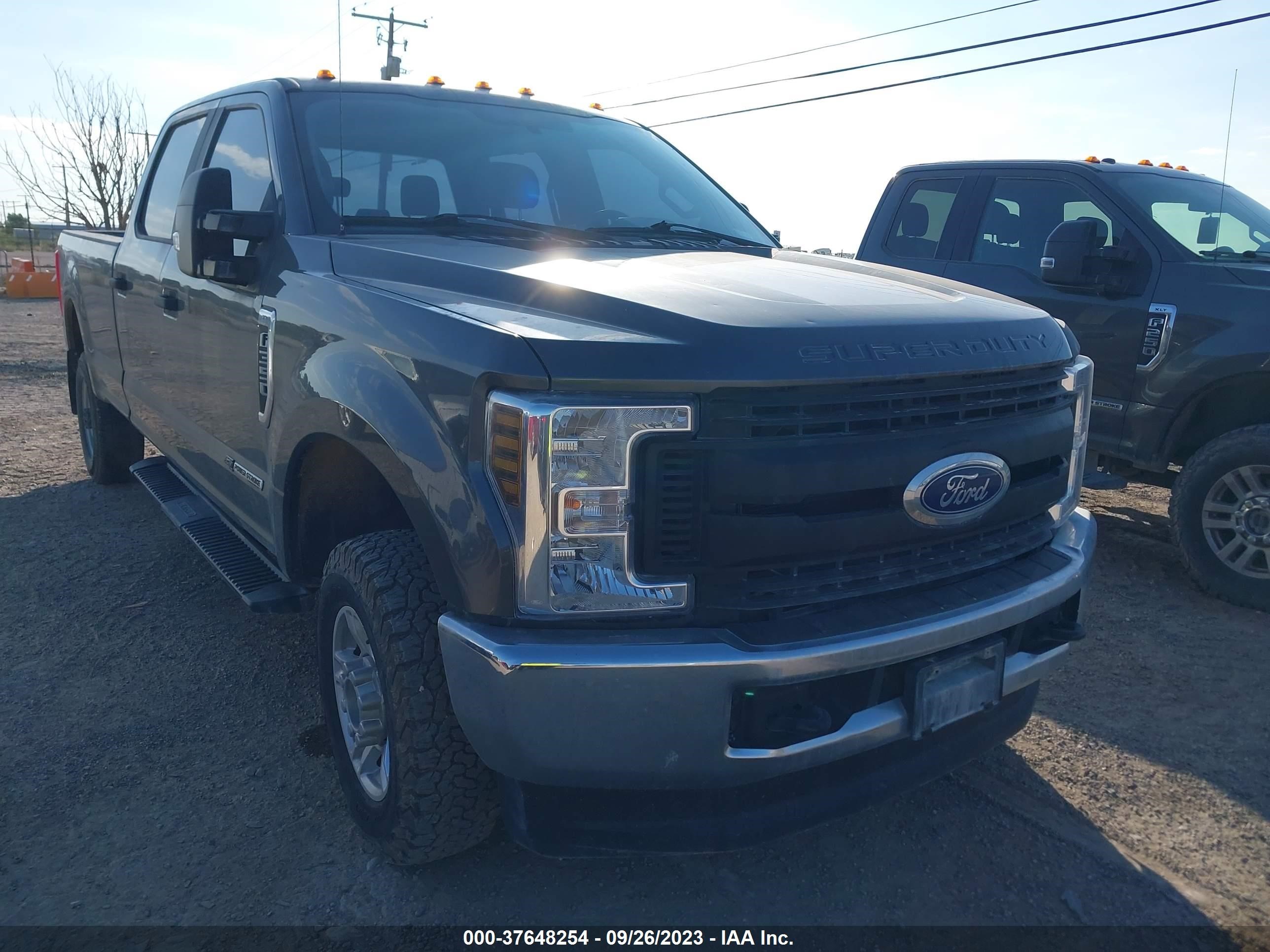 FORD F350 2018 1ft8w3bt7jeb40044