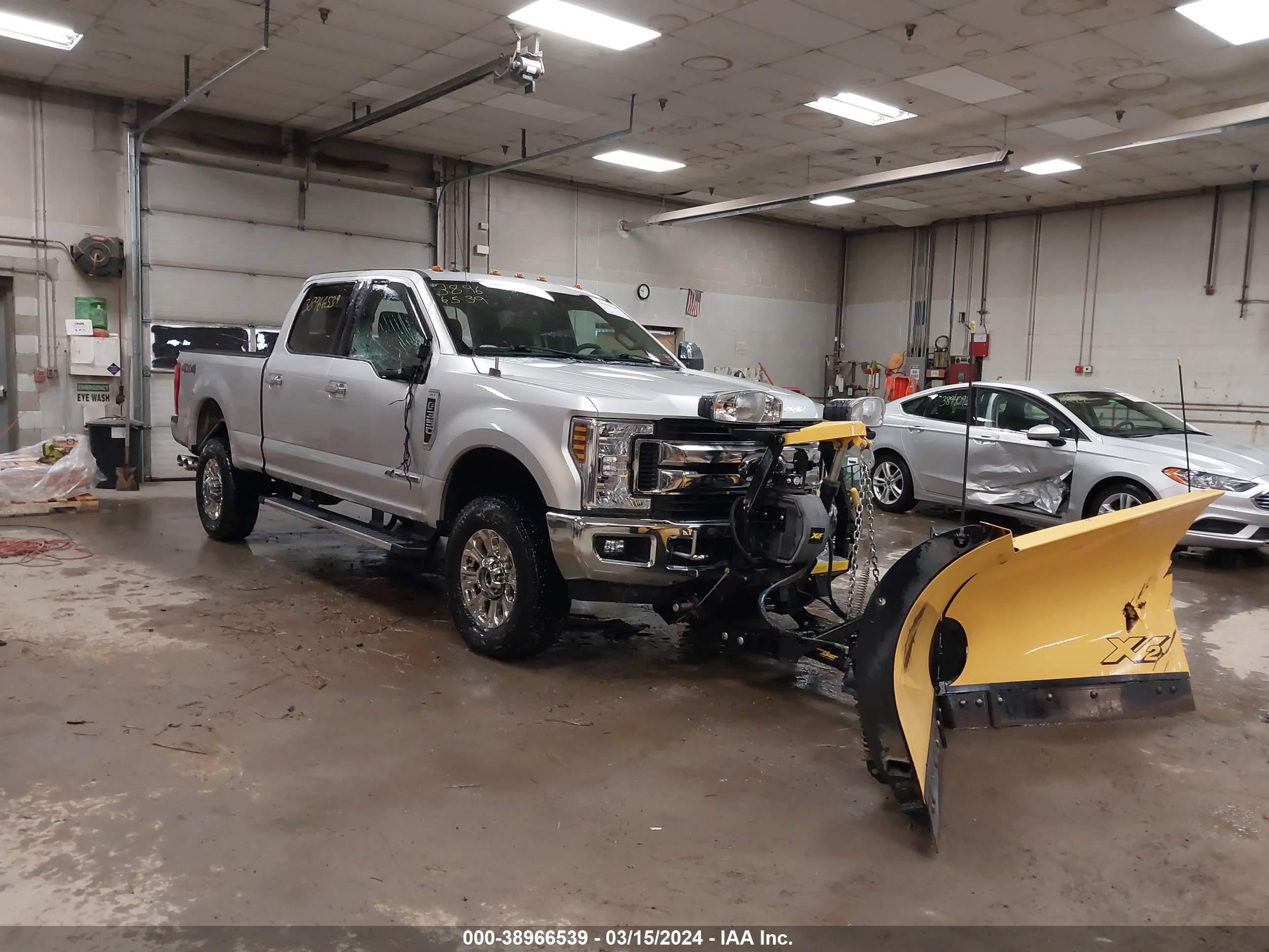 FORD F350 2019 1ft8w3btxkee70519