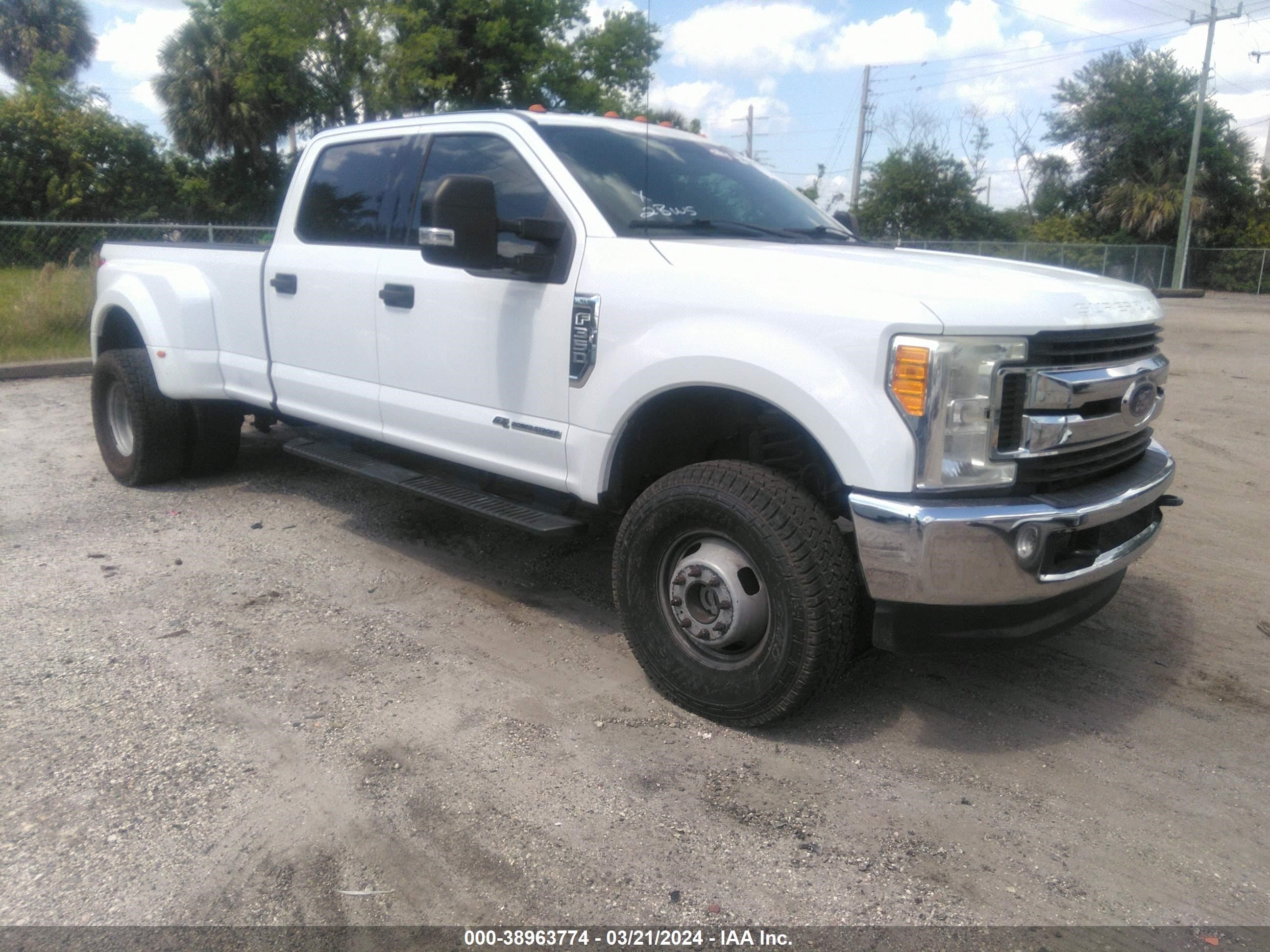 FORD F350 2017 1ft8w3dt8hee84781