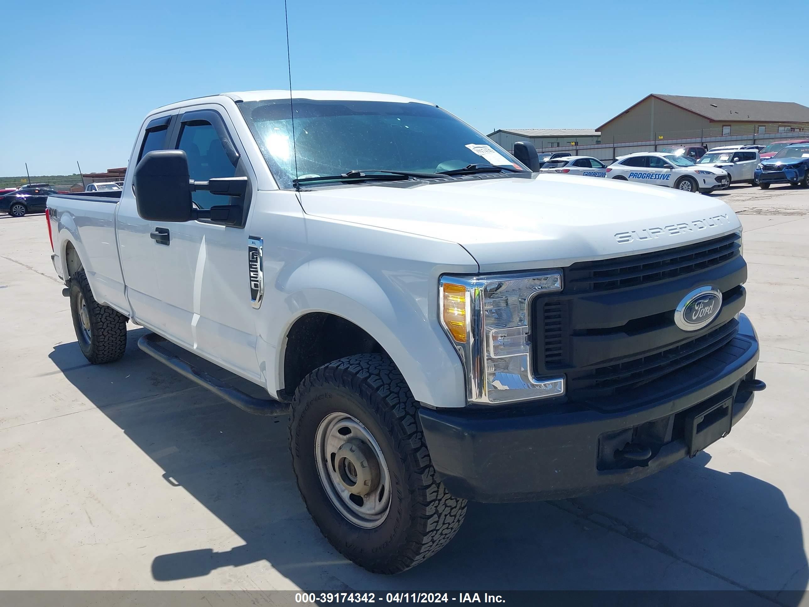 FORD F350 2017 1ft8x3b65hec10724