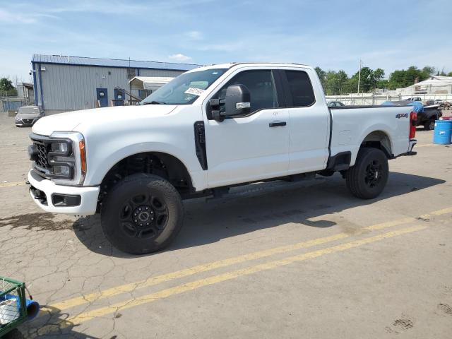 FORD F350 2023 1ft8x3bn1pec60204