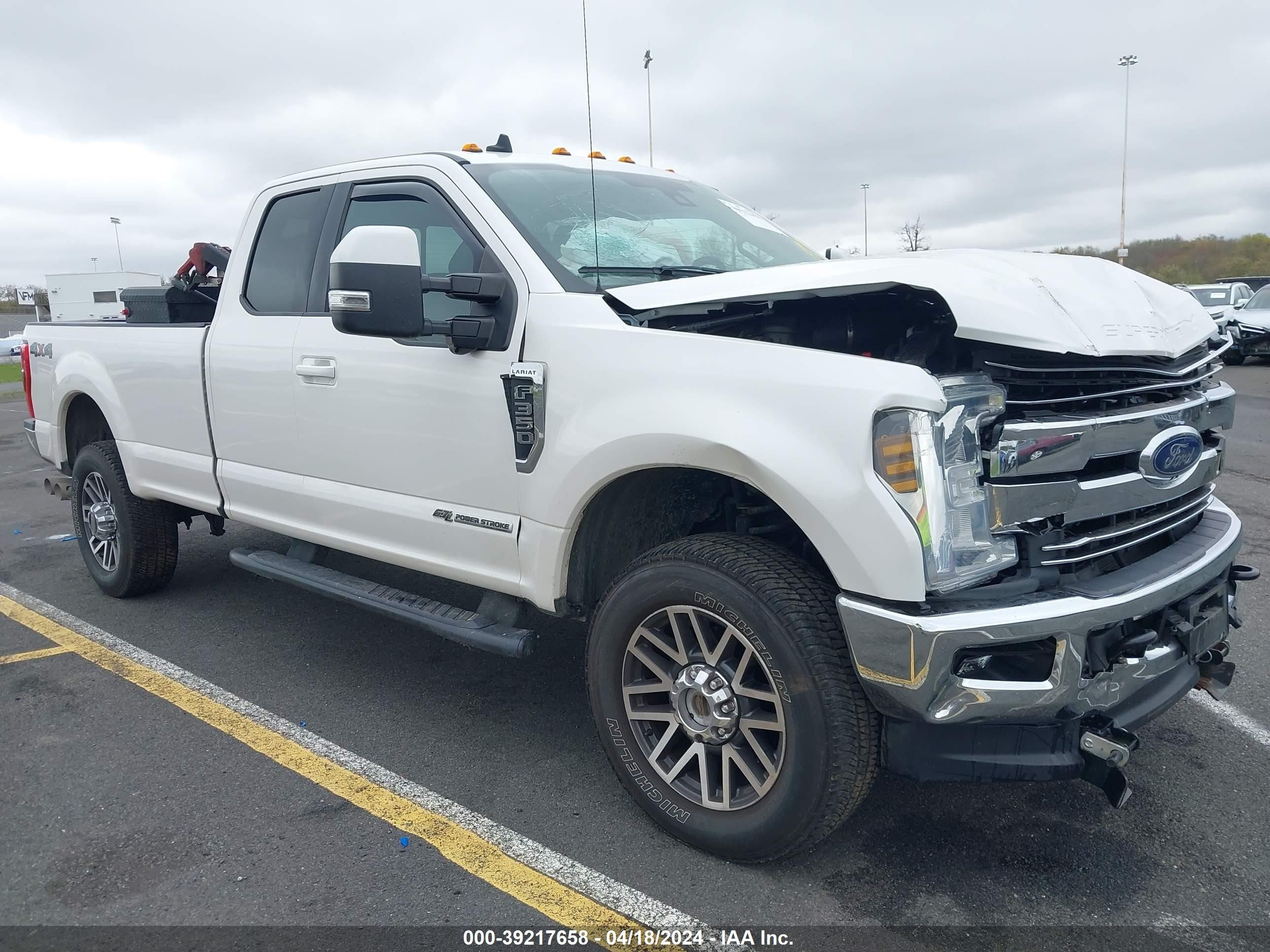 FORD NULL 2019 1ft8x3bt7kec20555