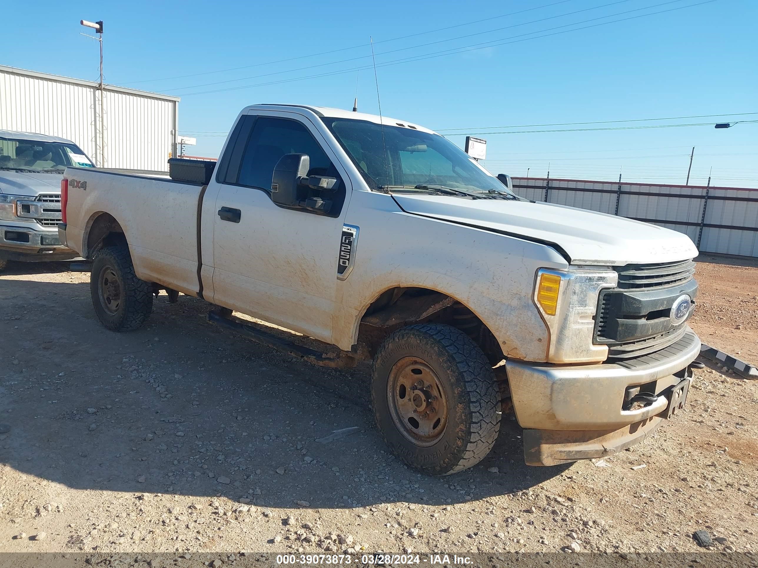 FORD F-250 2017 1ftbf2b64hee01909