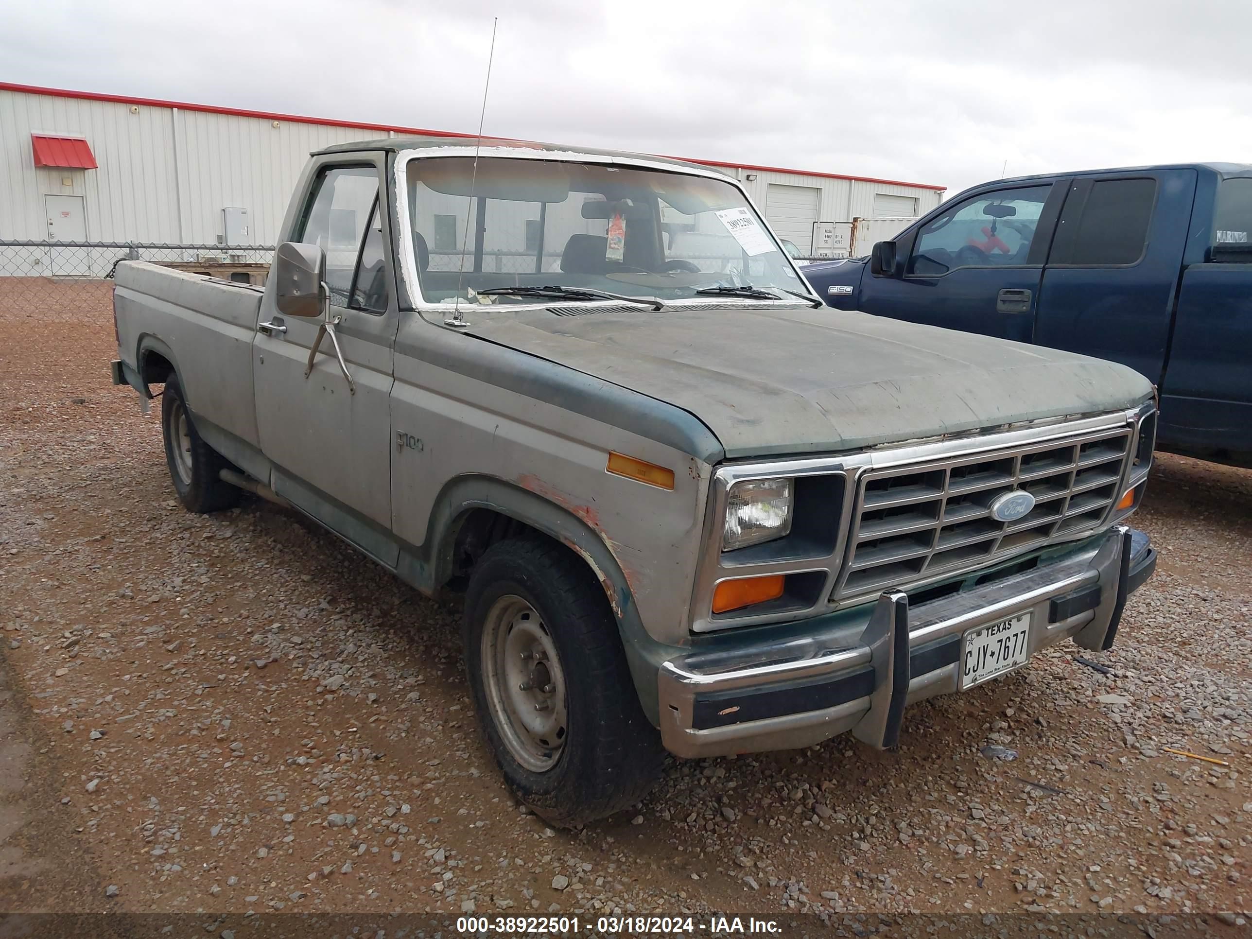 FORD F100 1982 1ftcf10e0cpa72003