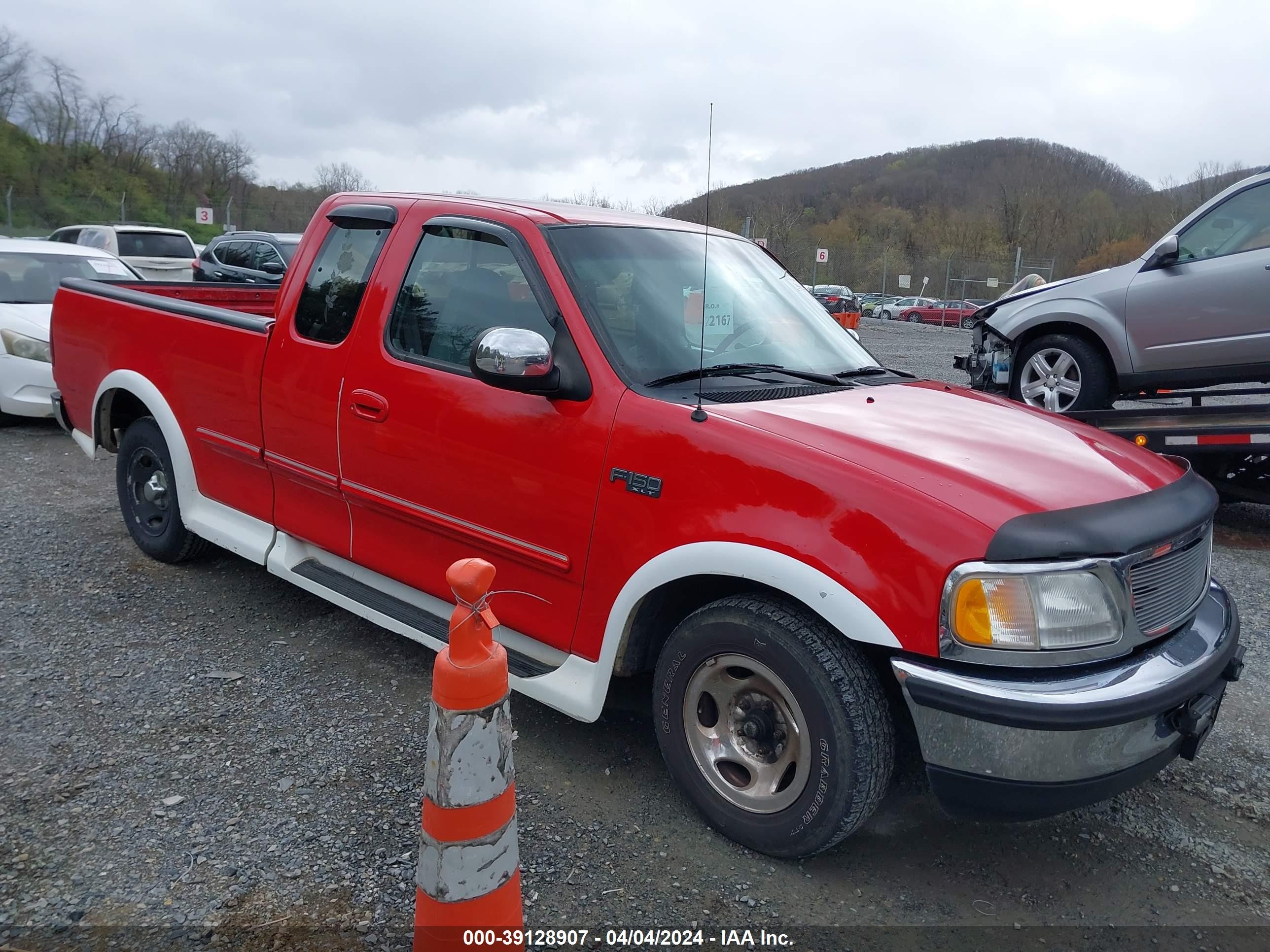 FORD F-150 1997 1ftdx1760vna53577