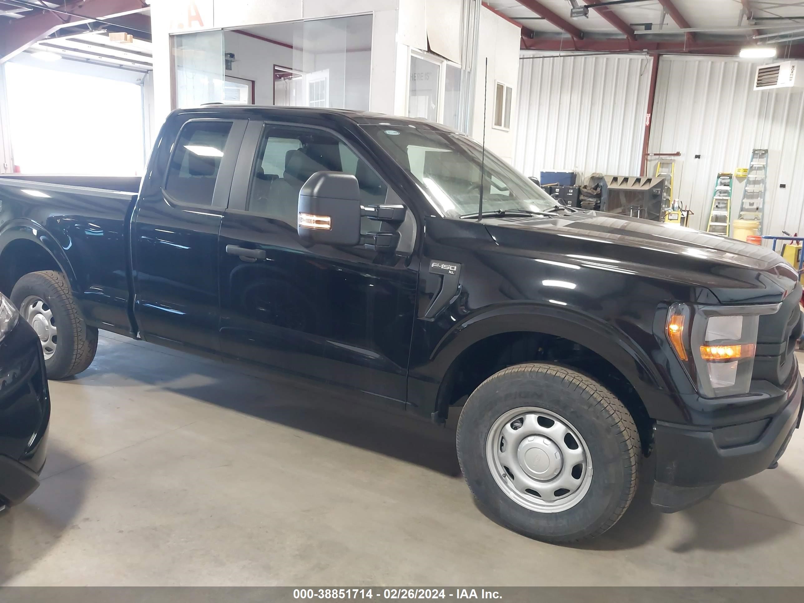 FORD F-150 2023 1ftex1ep8pkf28039