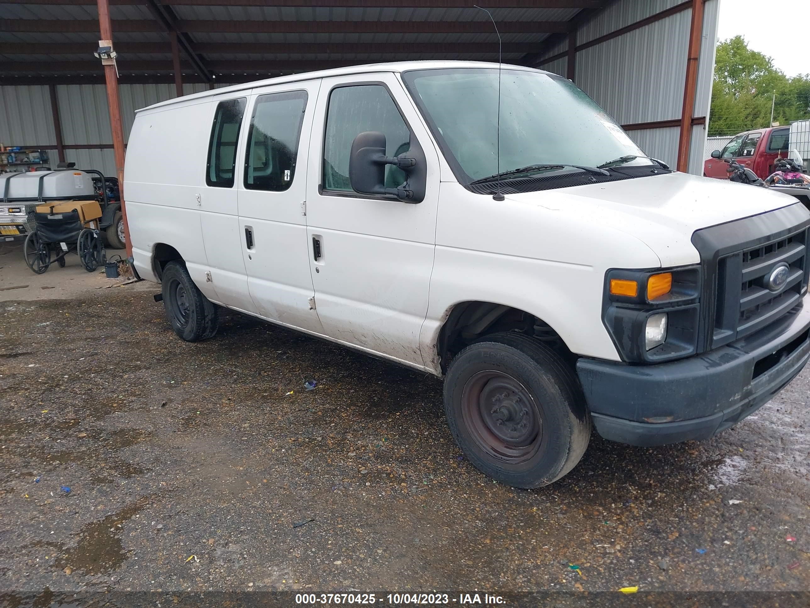 FORD ECONOLINE 2009 1ftne14w59da39524