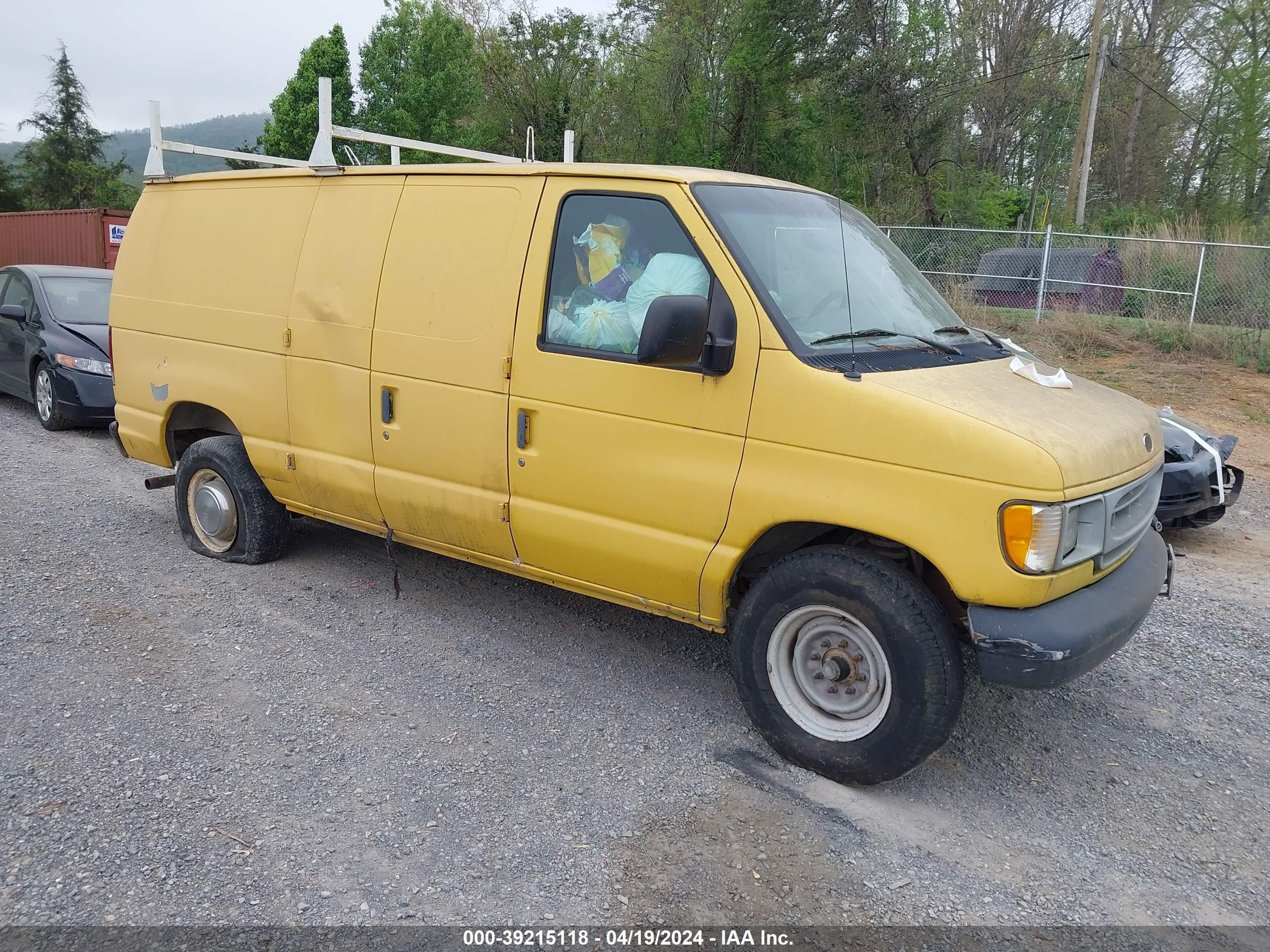 FORD ECONOLINE 2002 1ftne24252ha22577