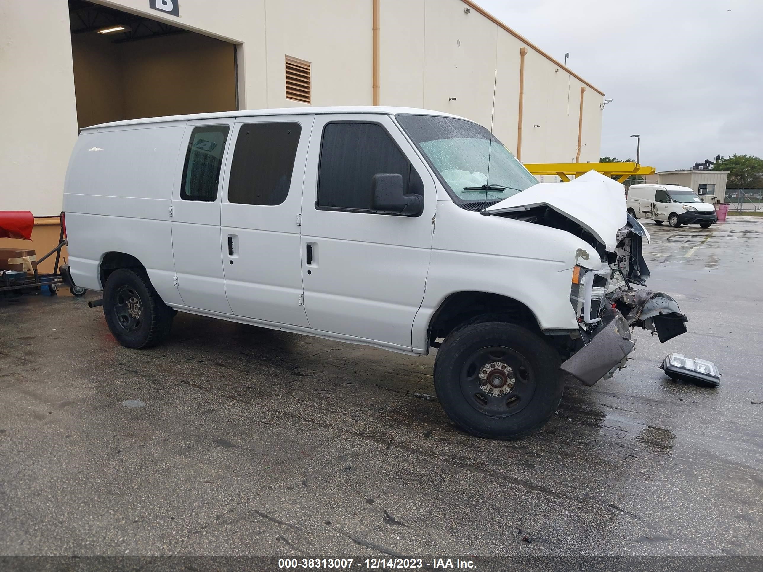 FORD ECONOLINE 2009 1ftne24w59da02107