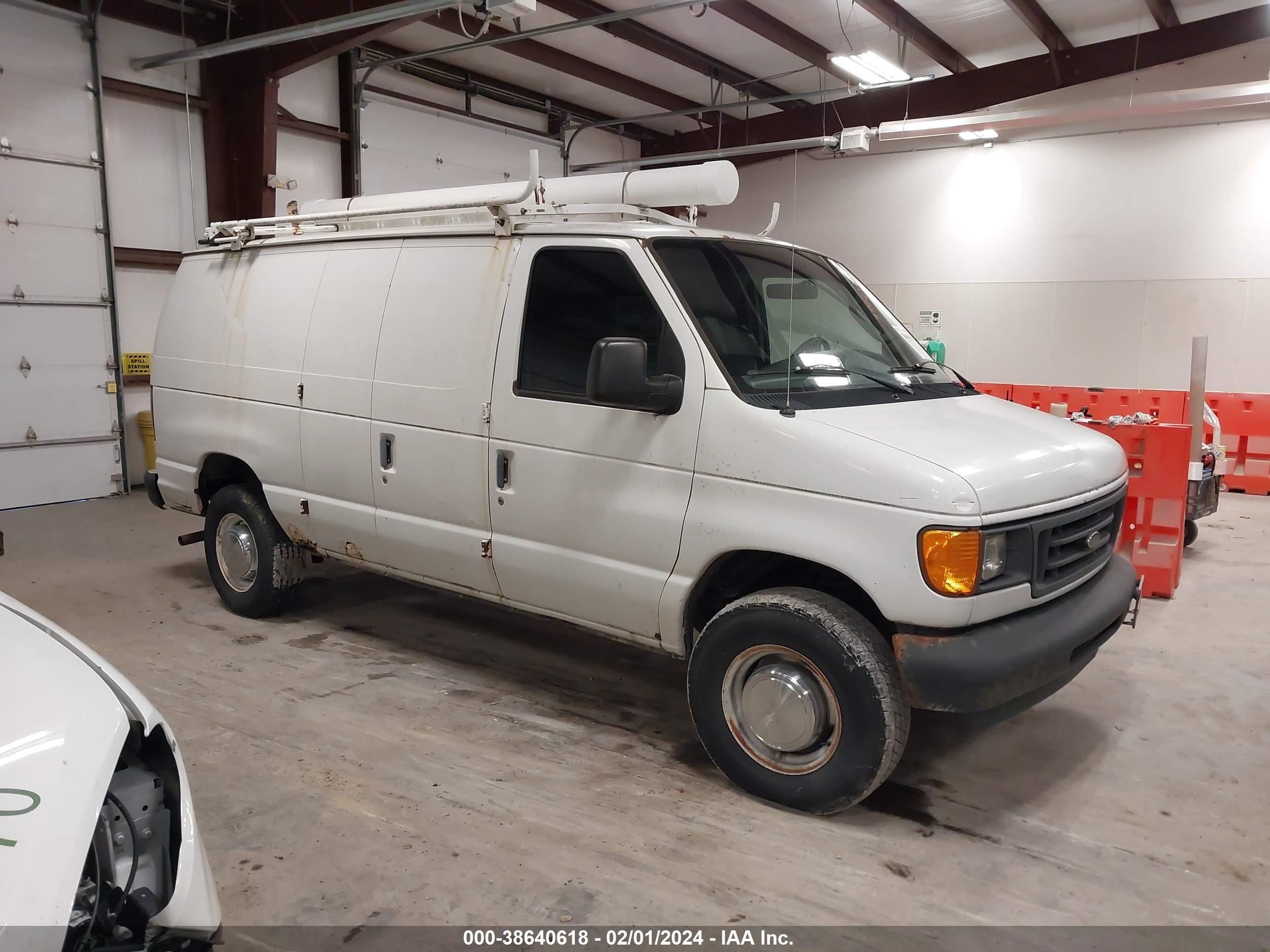 FORD ECONOLINE 2003 1ftne24w73hc00428